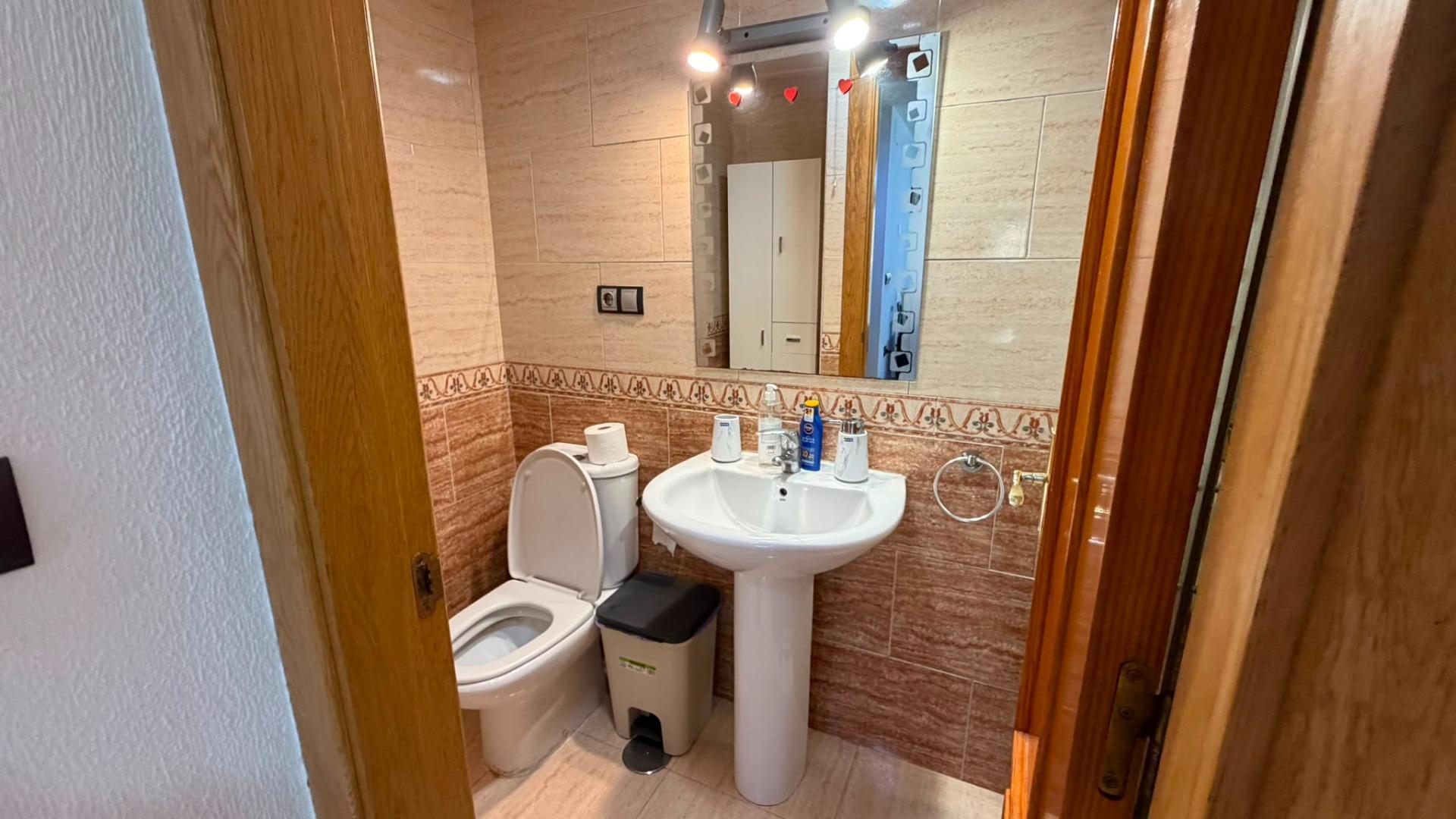 Apartment in Torrevieja — image 5
