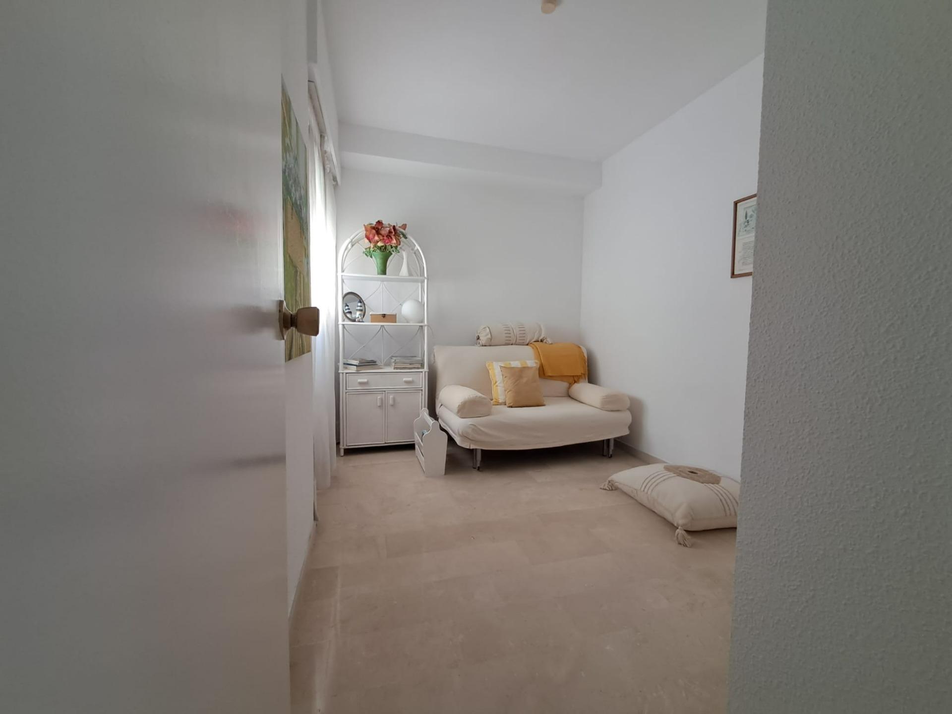 Penthouse in Torrevieja — image 6