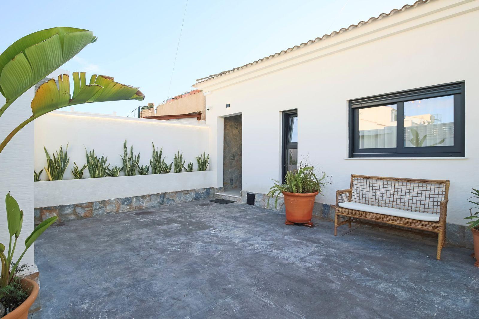 Villa in Torrevieja — image 2