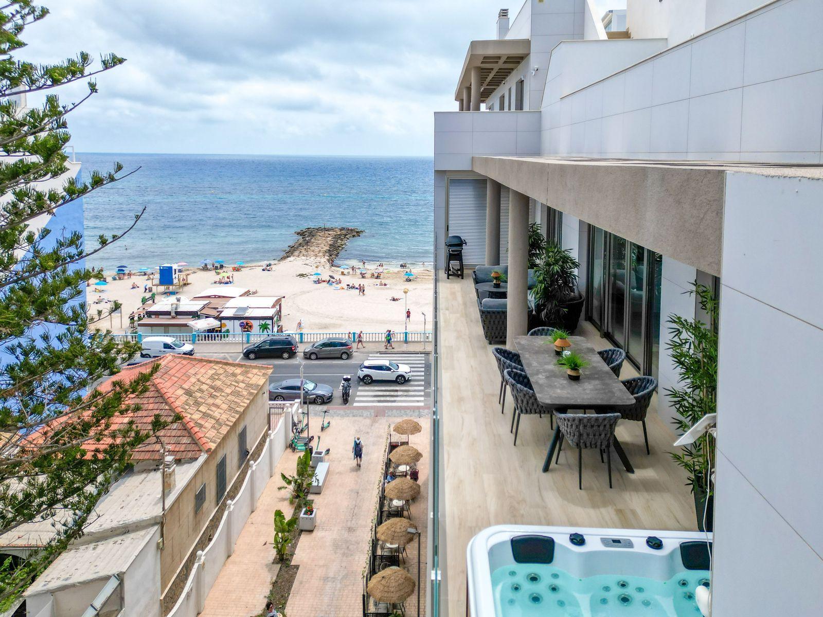Penthouse in Torrevieja — image 2