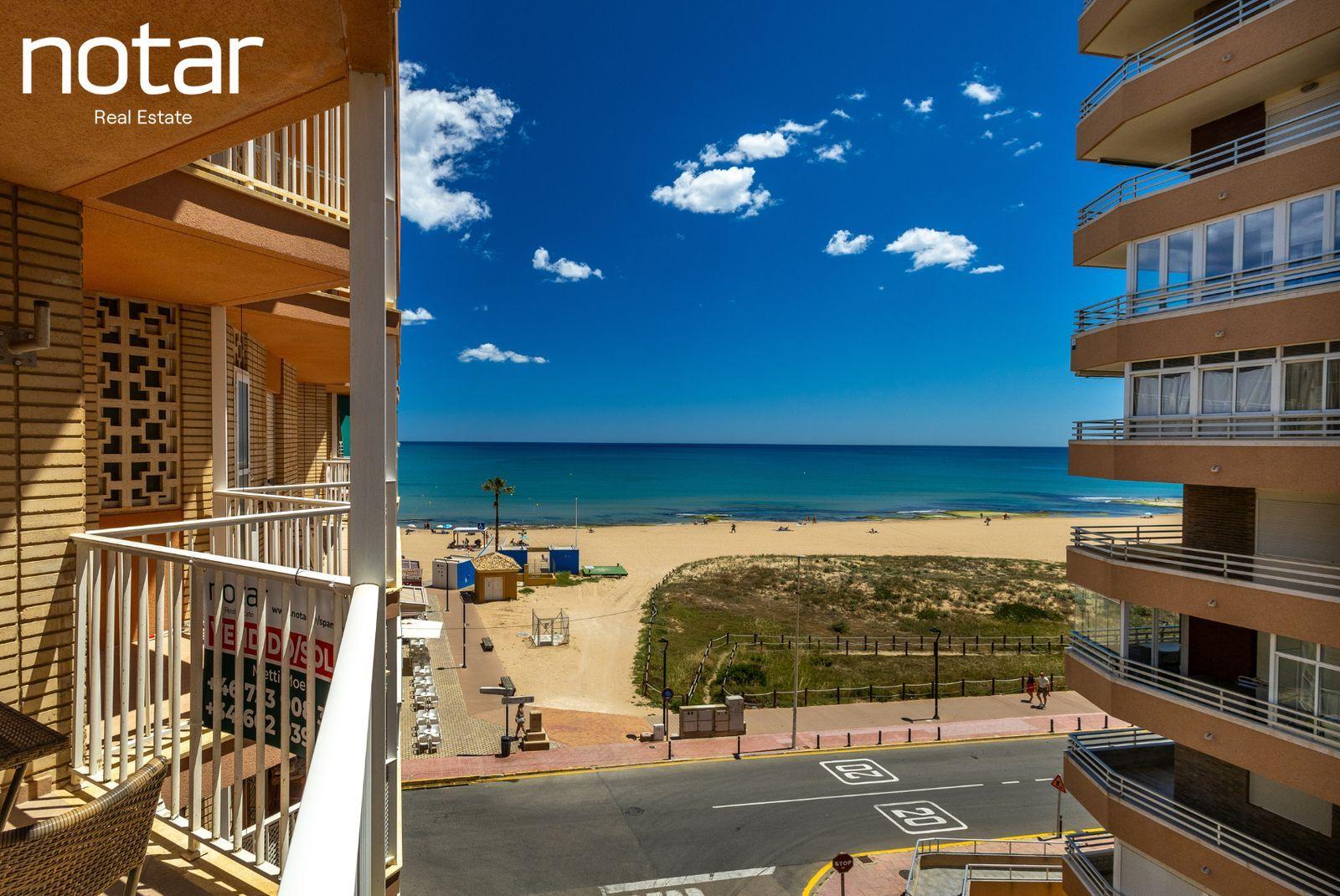 Apartment in Torrevieja - La Mata pueblo — image 1