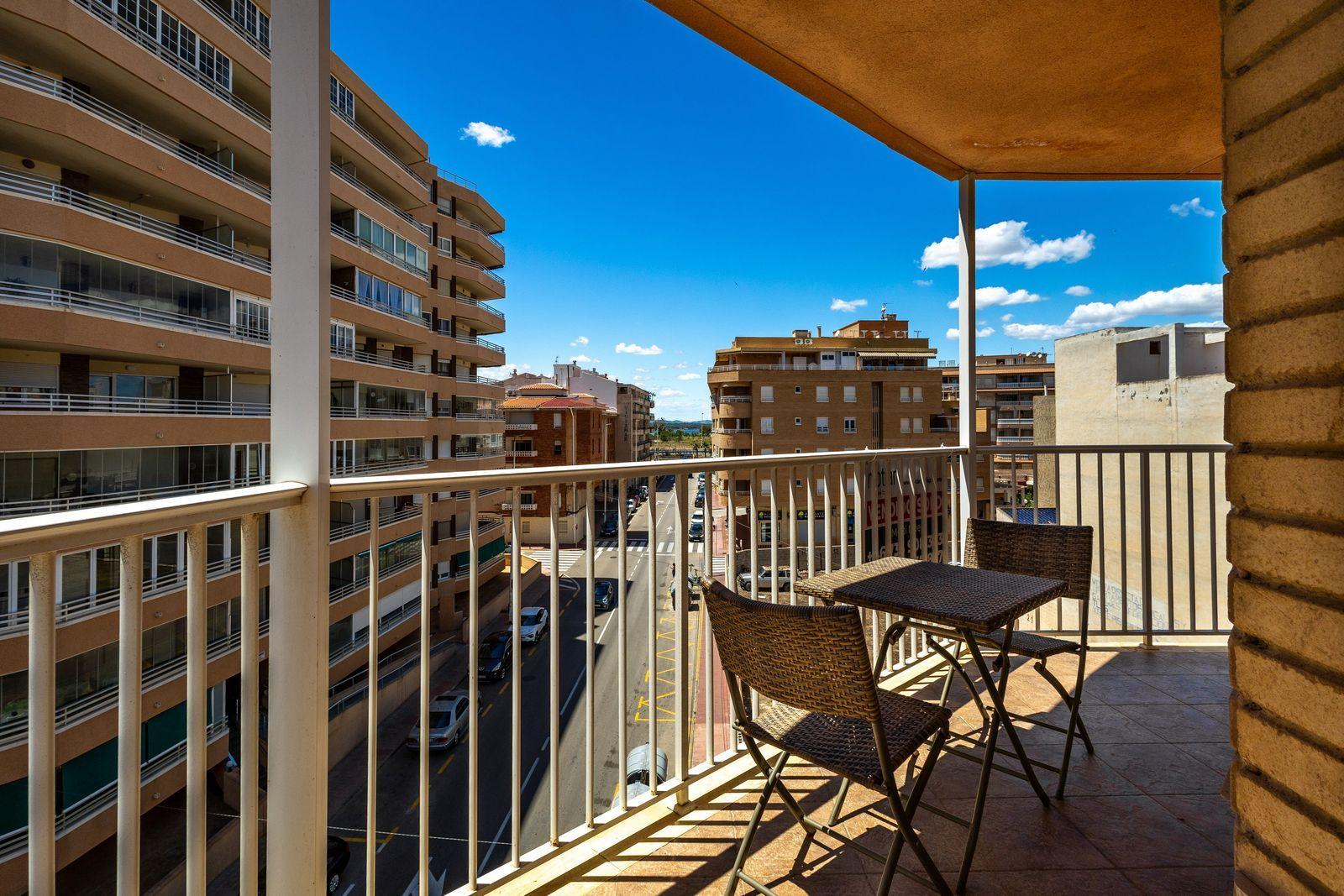 Apartment in Torrevieja - La Mata pueblo — image 2