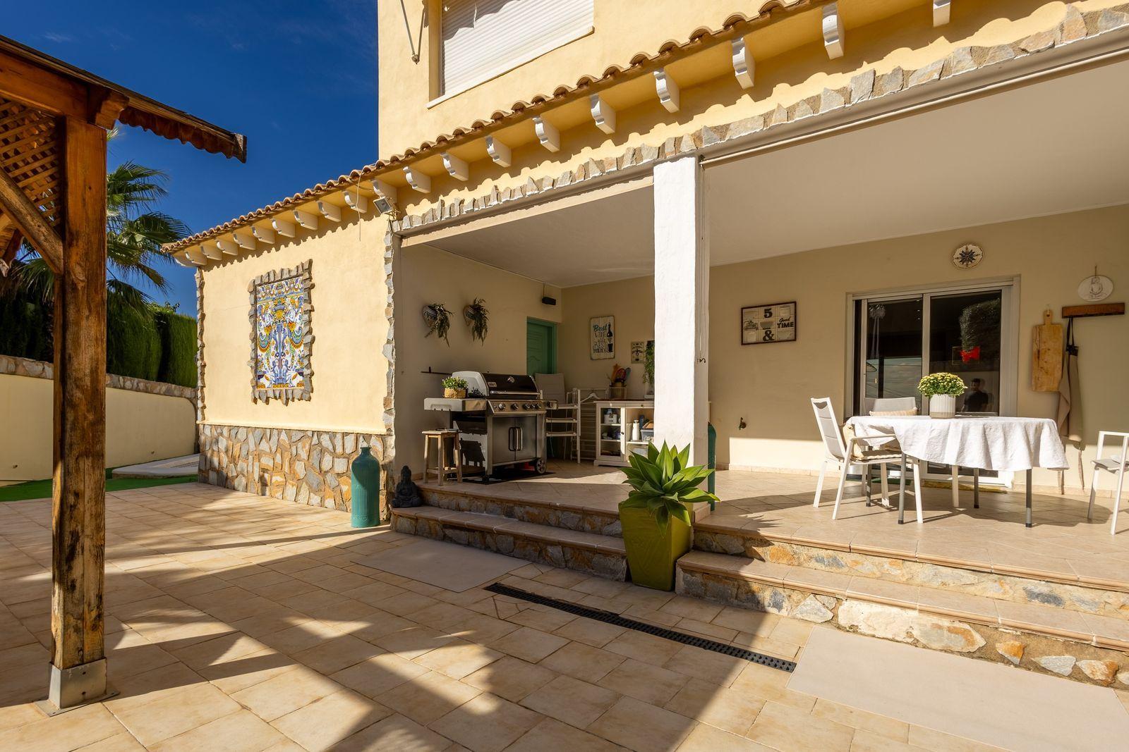 Villa in Almoradi - Comunidad valenciana — image 3