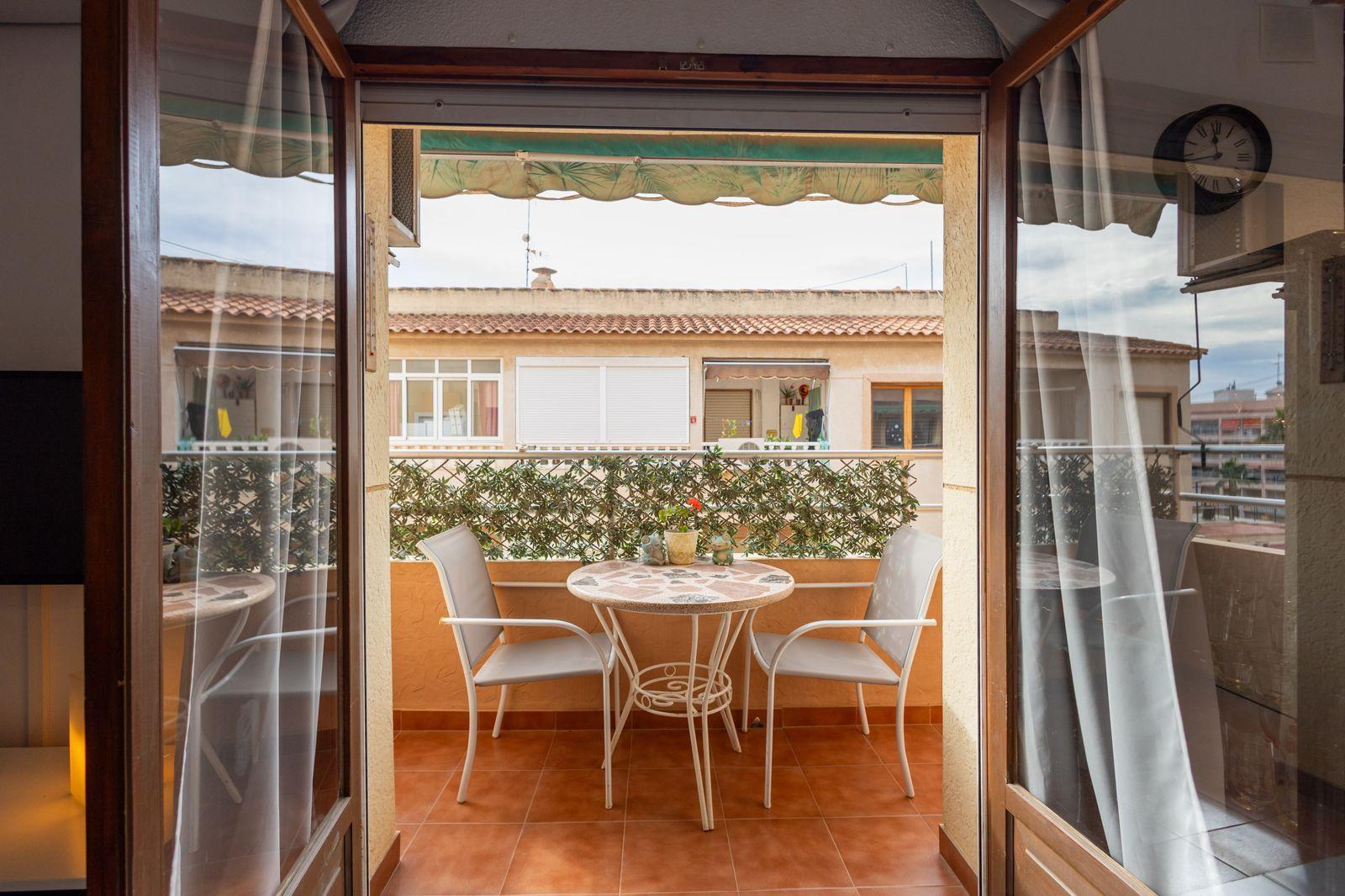 Apartment in Torrevieja - Playa de los Naufragos — image 7