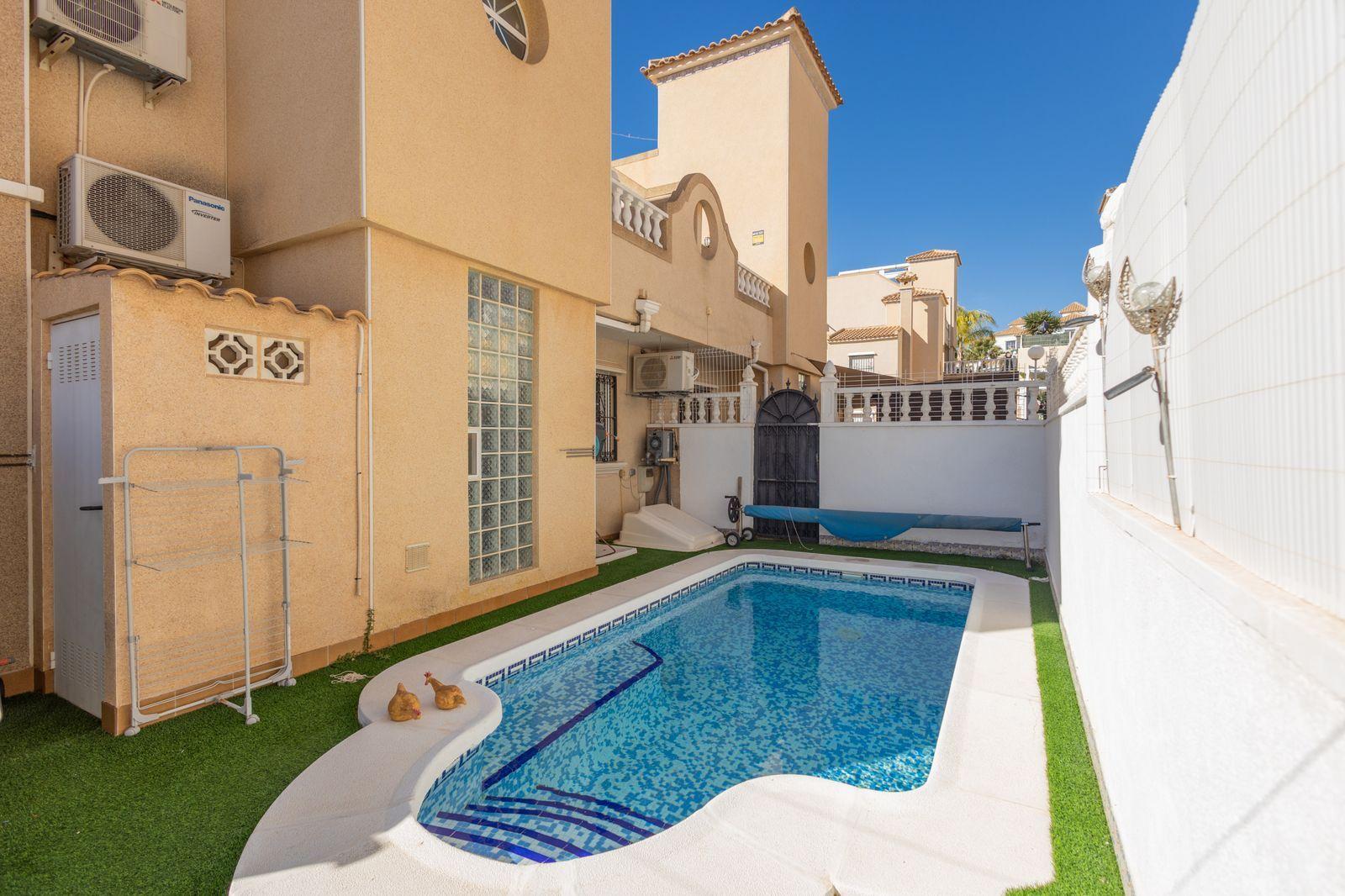 House in Orihuela Costa - Lomas de Campoamor-Las Ramblas — image 3