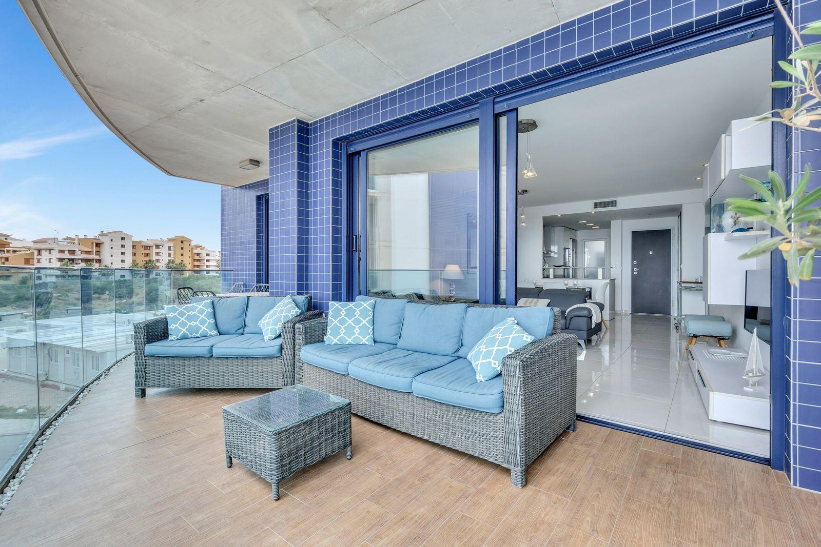 Apartment in Torrevieja - Punta Prima — image 4