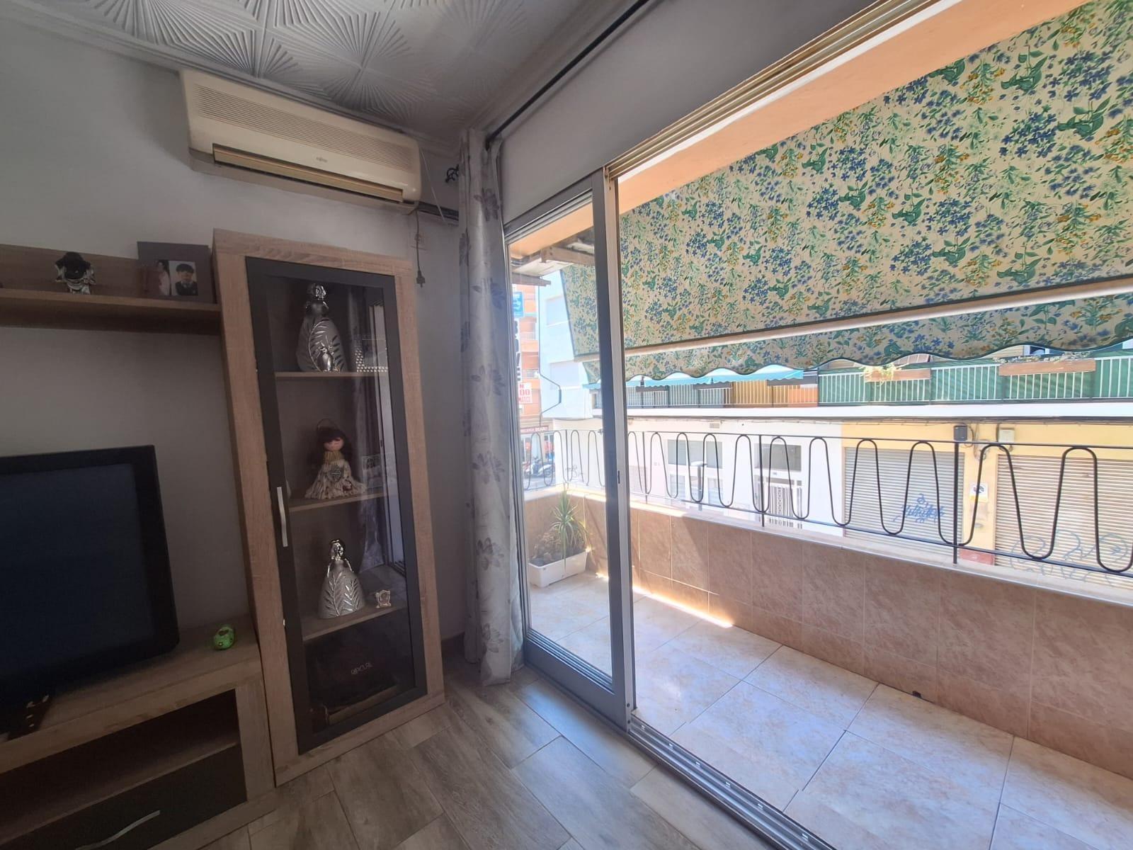 Apartment in Alicante - Carolinas Altas — image 1