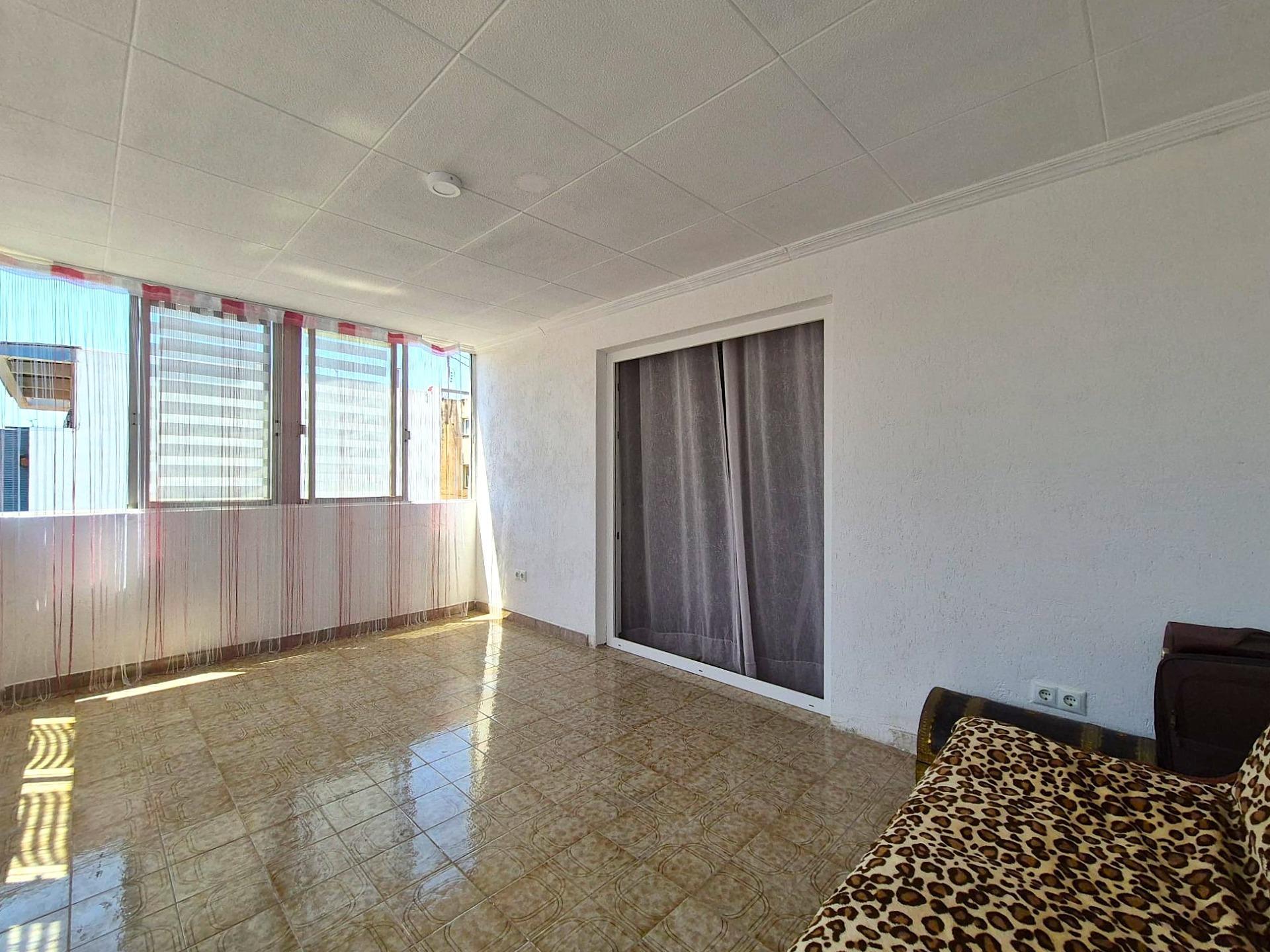 Apartment in Alicante - Carolinas Altas — image 5