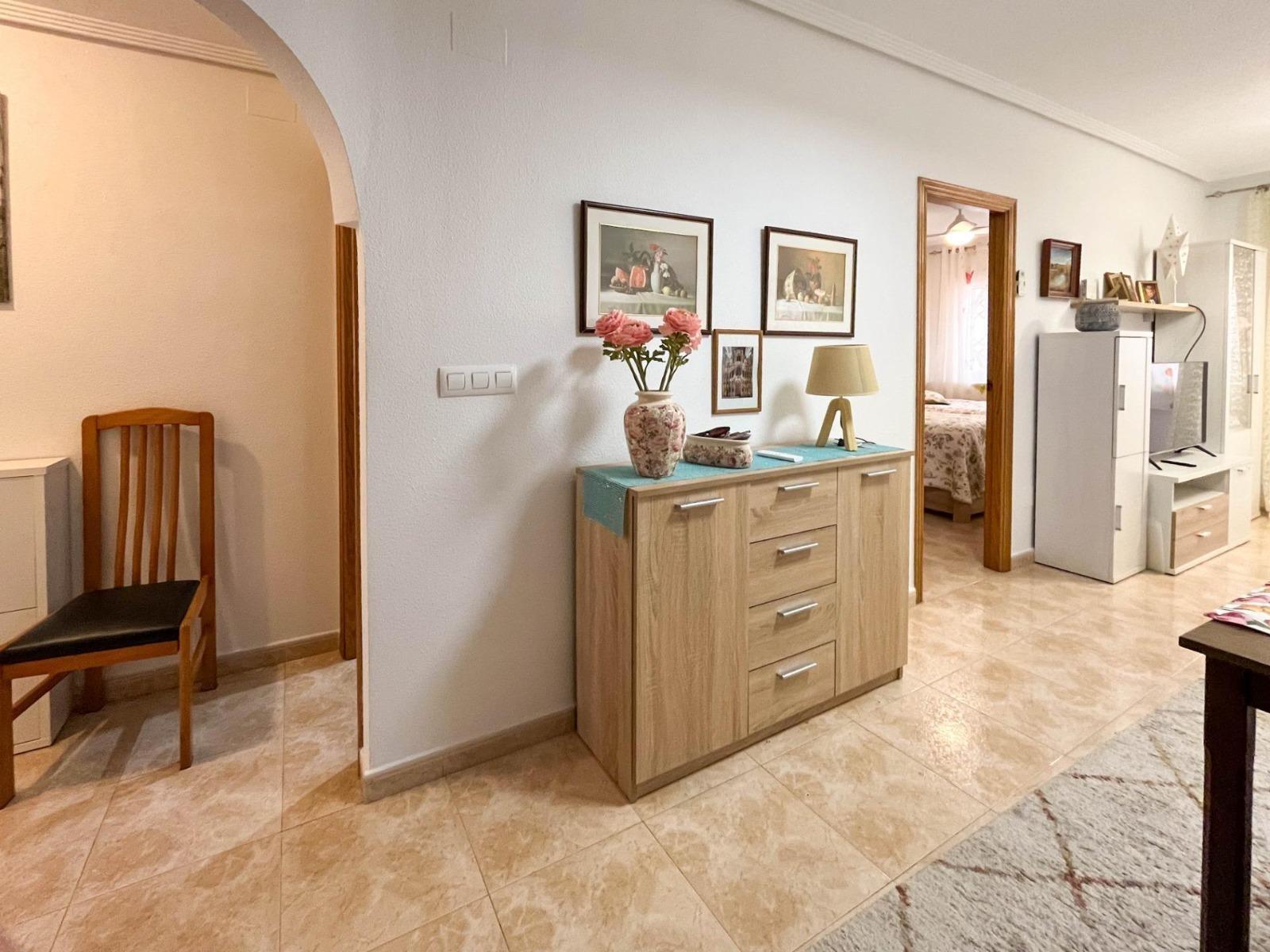 Apartment in Torrevieja - Centro — image 3