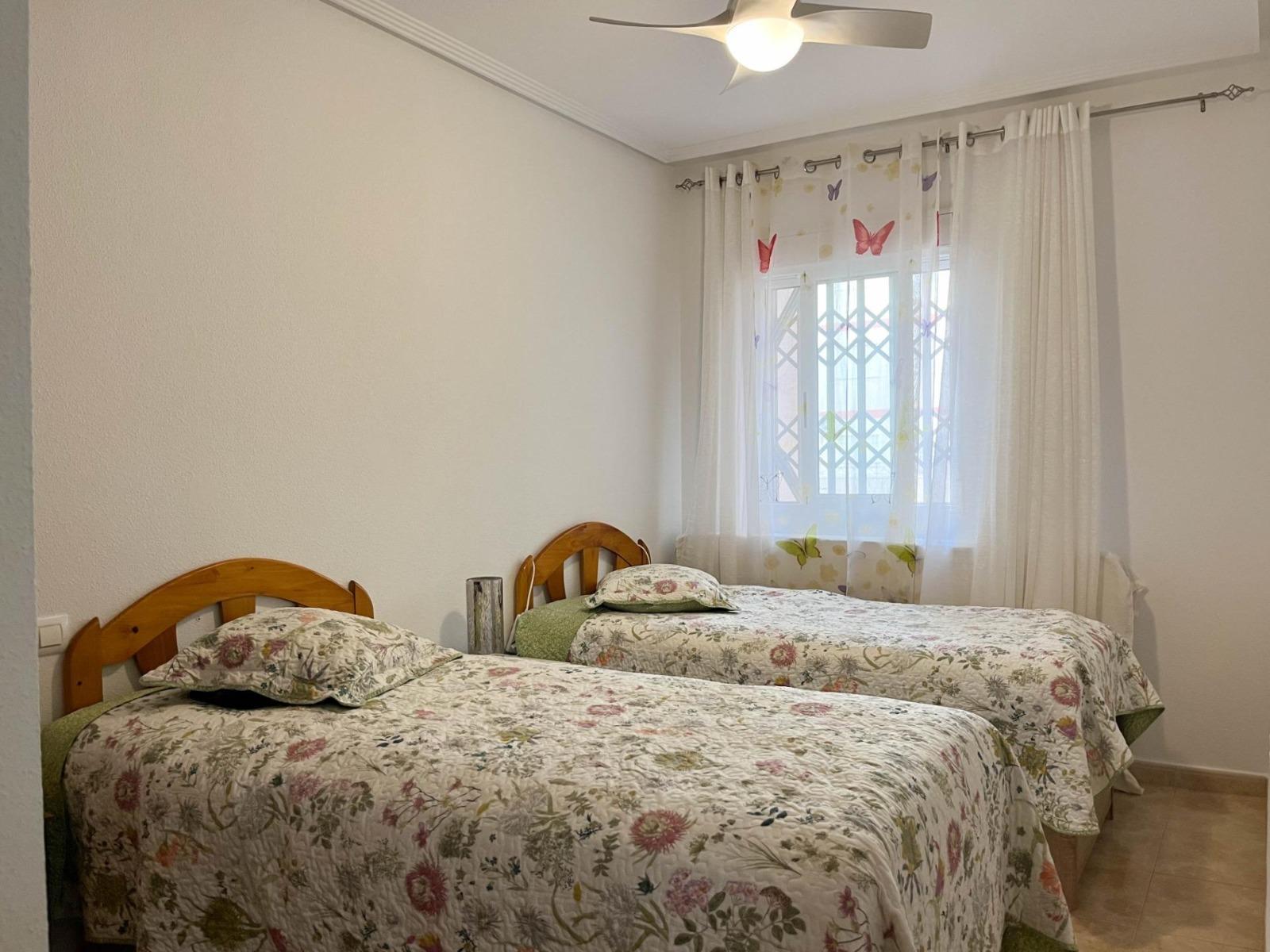Apartment in Torrevieja - Centro — image 4