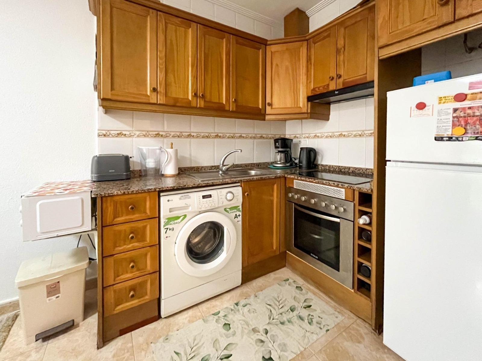 Apartment in Torrevieja - Centro — image 5