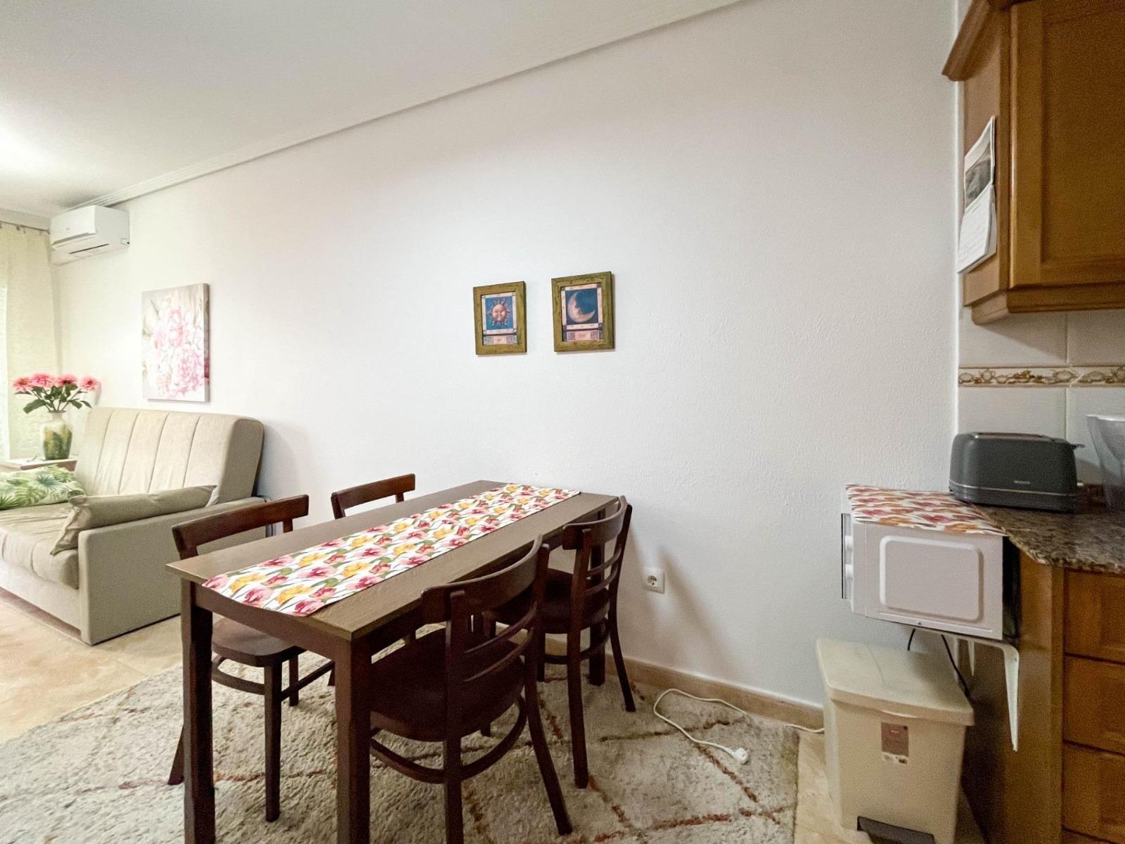 Apartment in Torrevieja - Centro — image 7