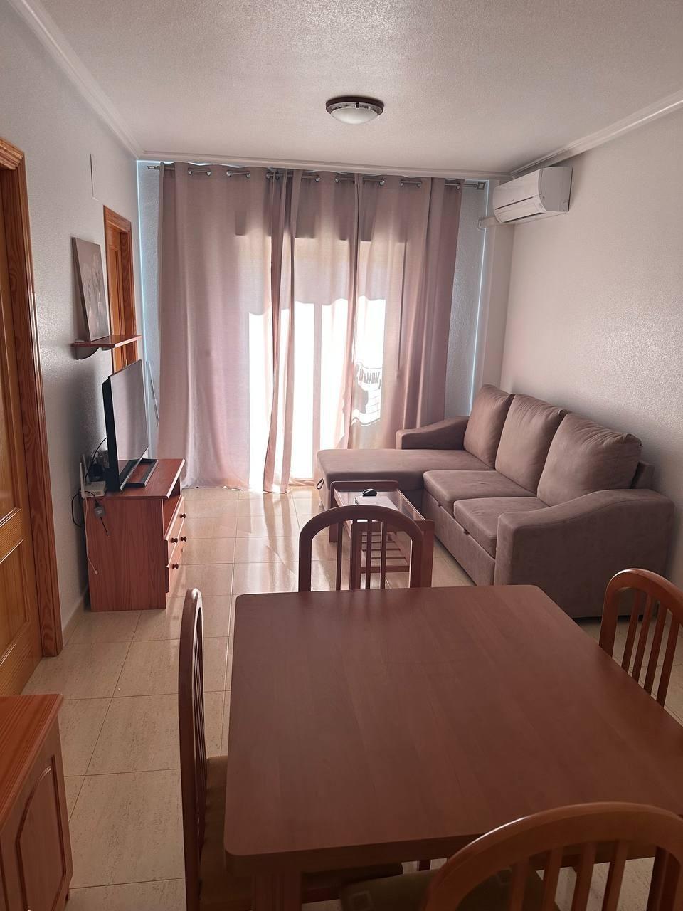 Apartment in Torrevieja - Centro — image 4