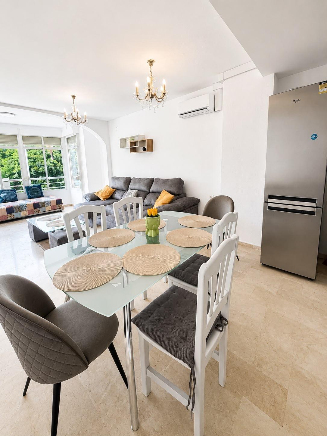 Apartment in Torrevieja - Playa del cura — image 1