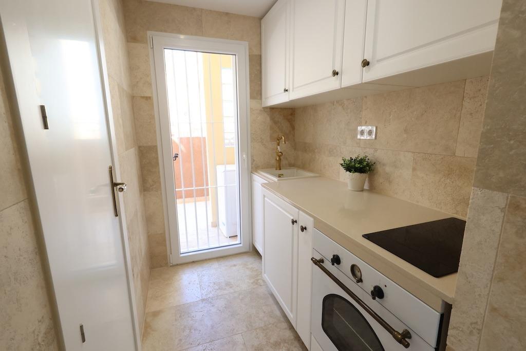 Chalet in Orihuela Costa - Las Filipinas — image 4