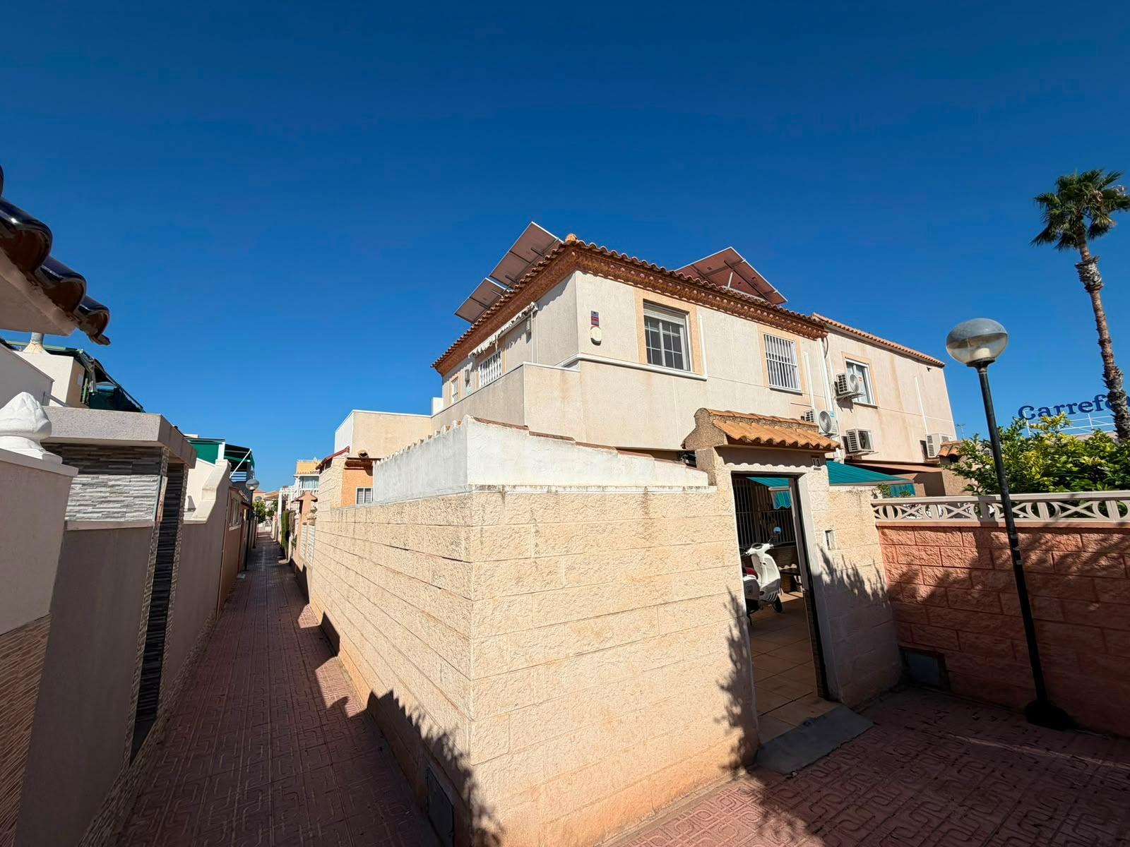 Townhouse in Torrevieja - Carrefour — image 3