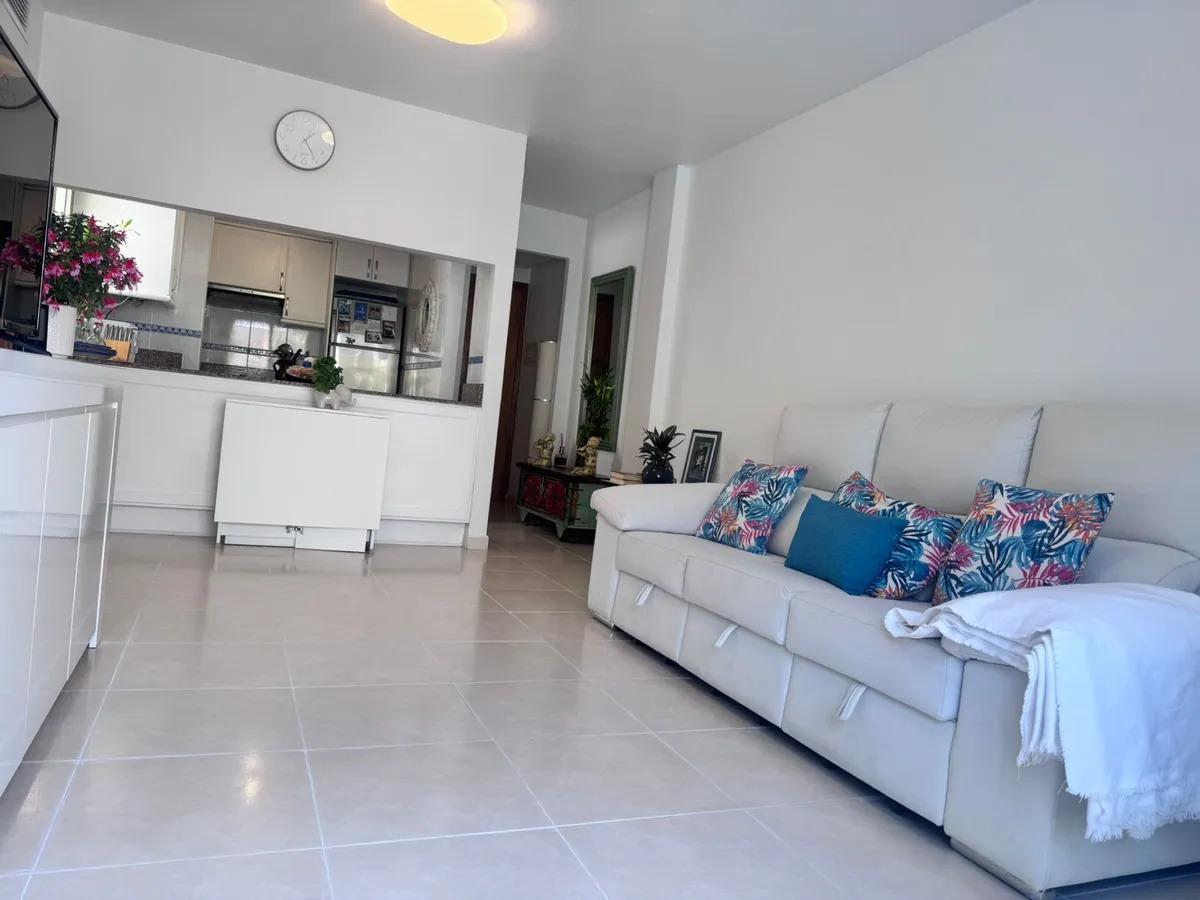 Apartment in Torrevieja — image 4