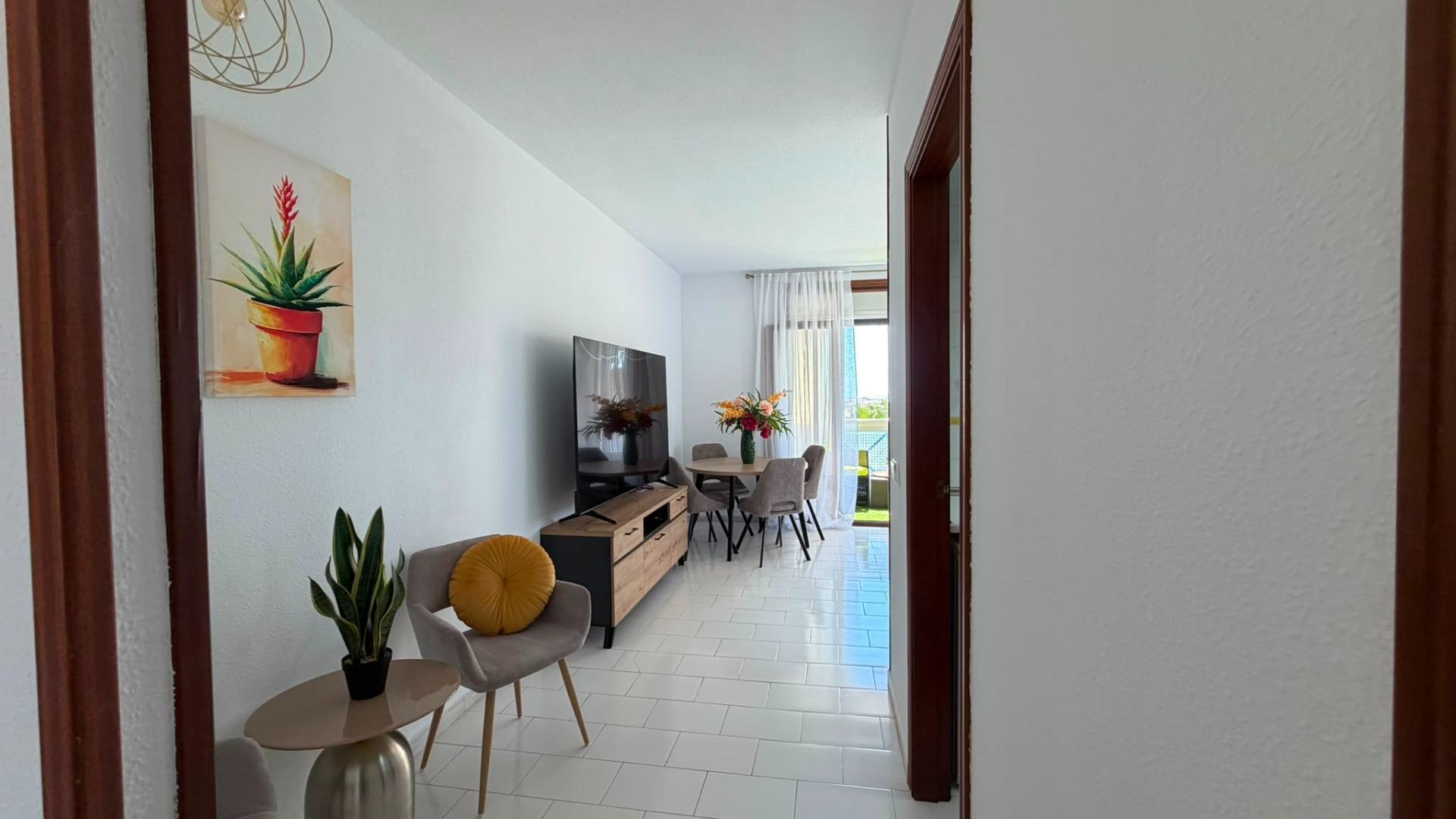 Apartment in Torrevieja — image 3