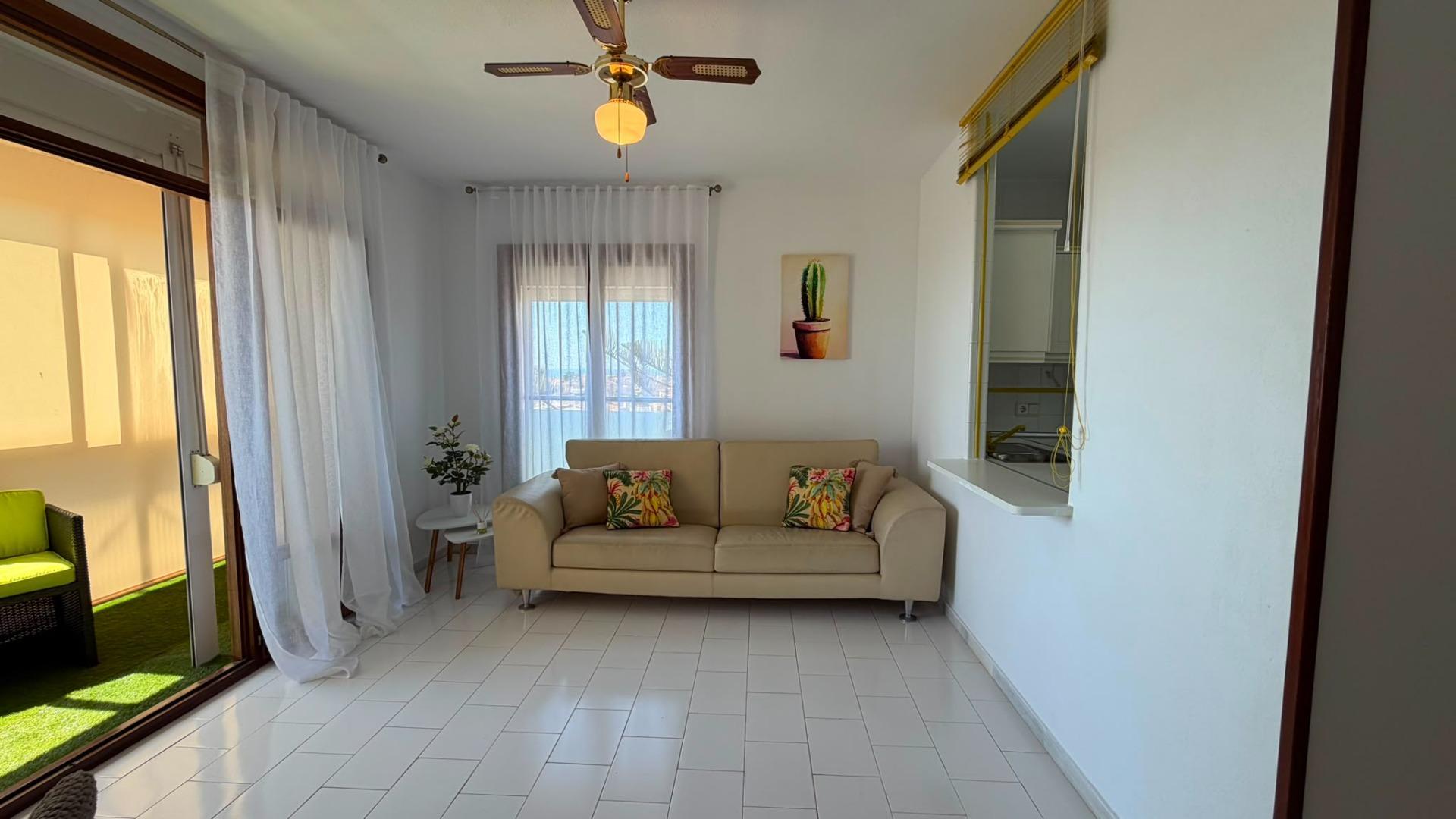 Apartment in Torrevieja — image 7