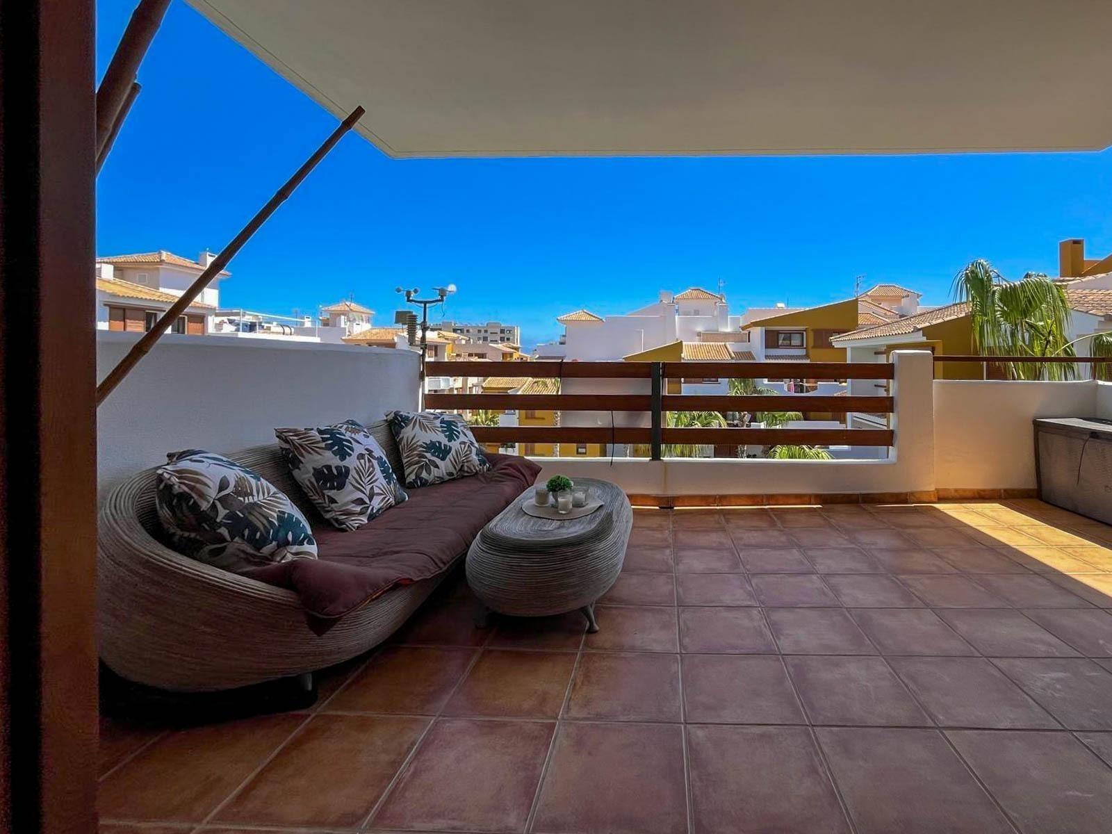 Apartment in Torrevieja — image 2