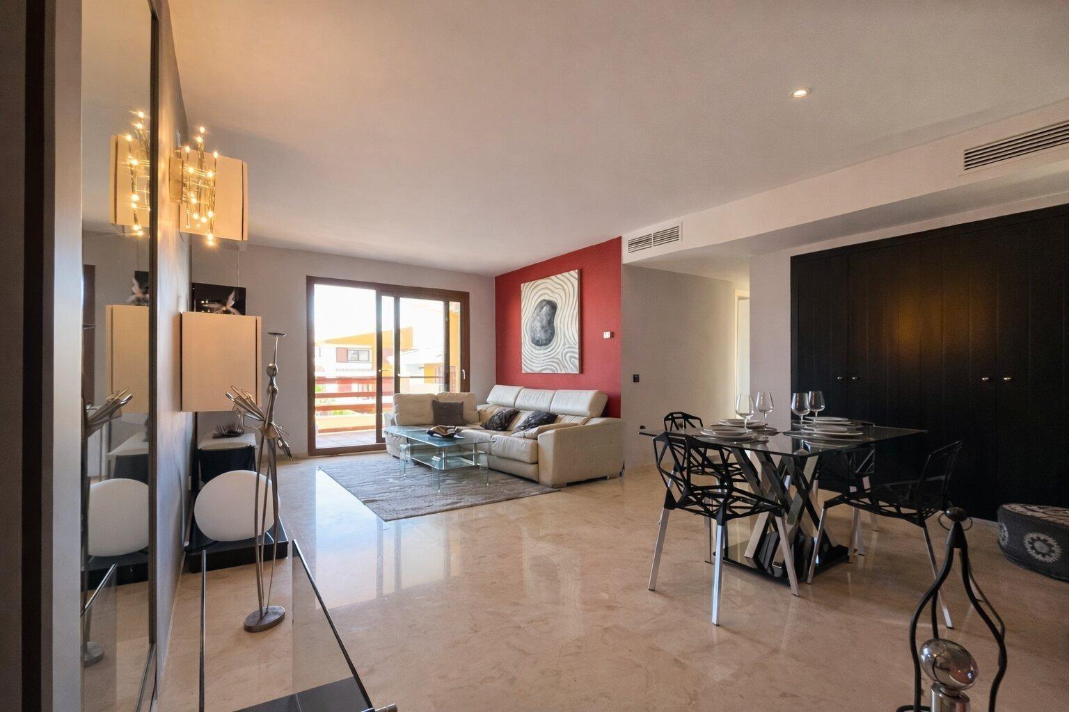 Apartment in Torrevieja — image 3