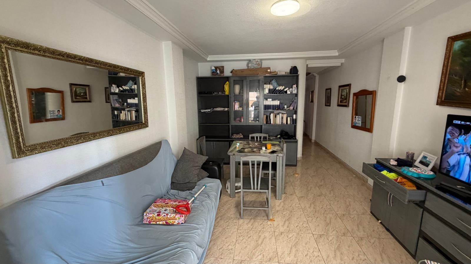 Apartment in Torrevieja — image 4