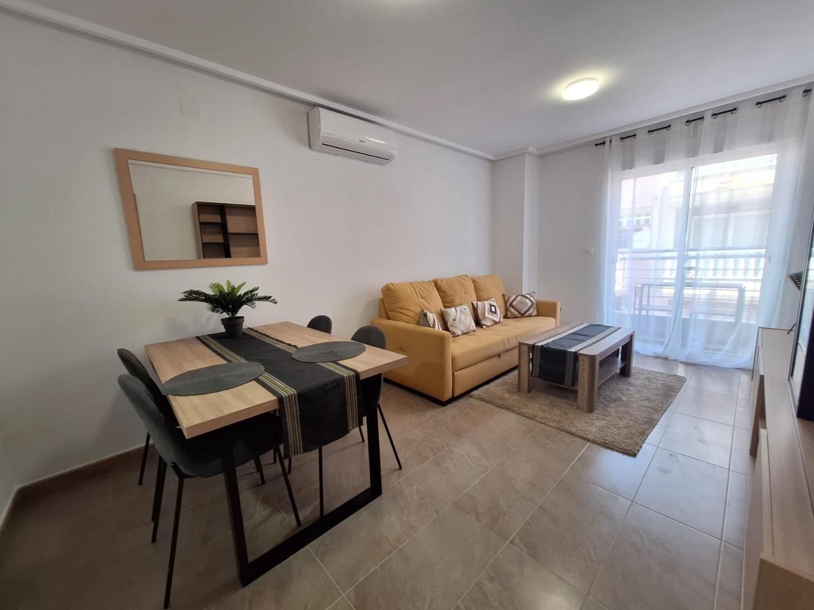 Apartment in Torrevieja — image 1