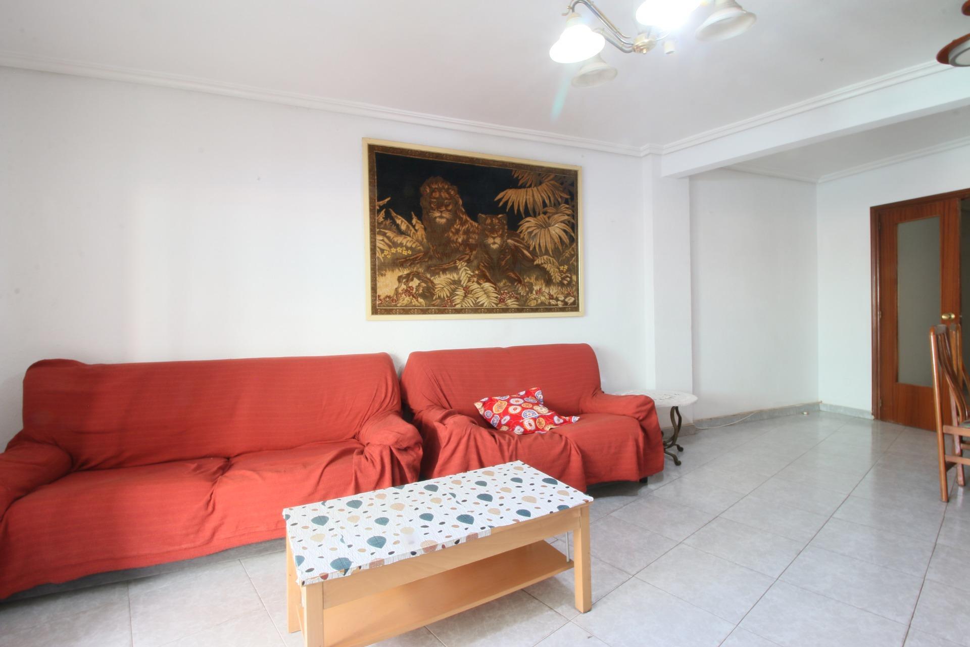 Apartment in Alicante — image 3