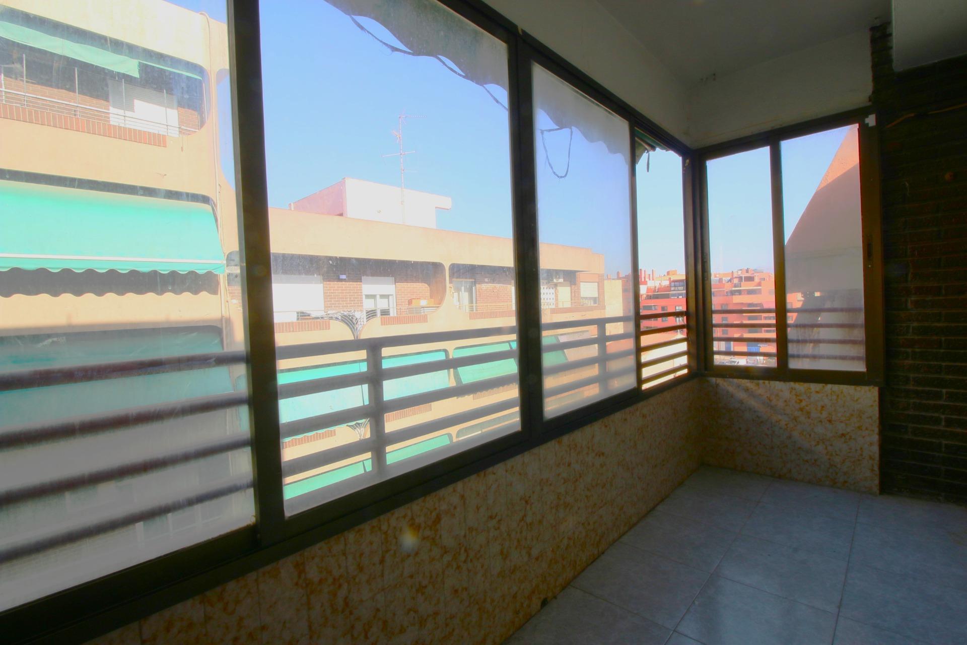 Apartment in Alicante — image 4