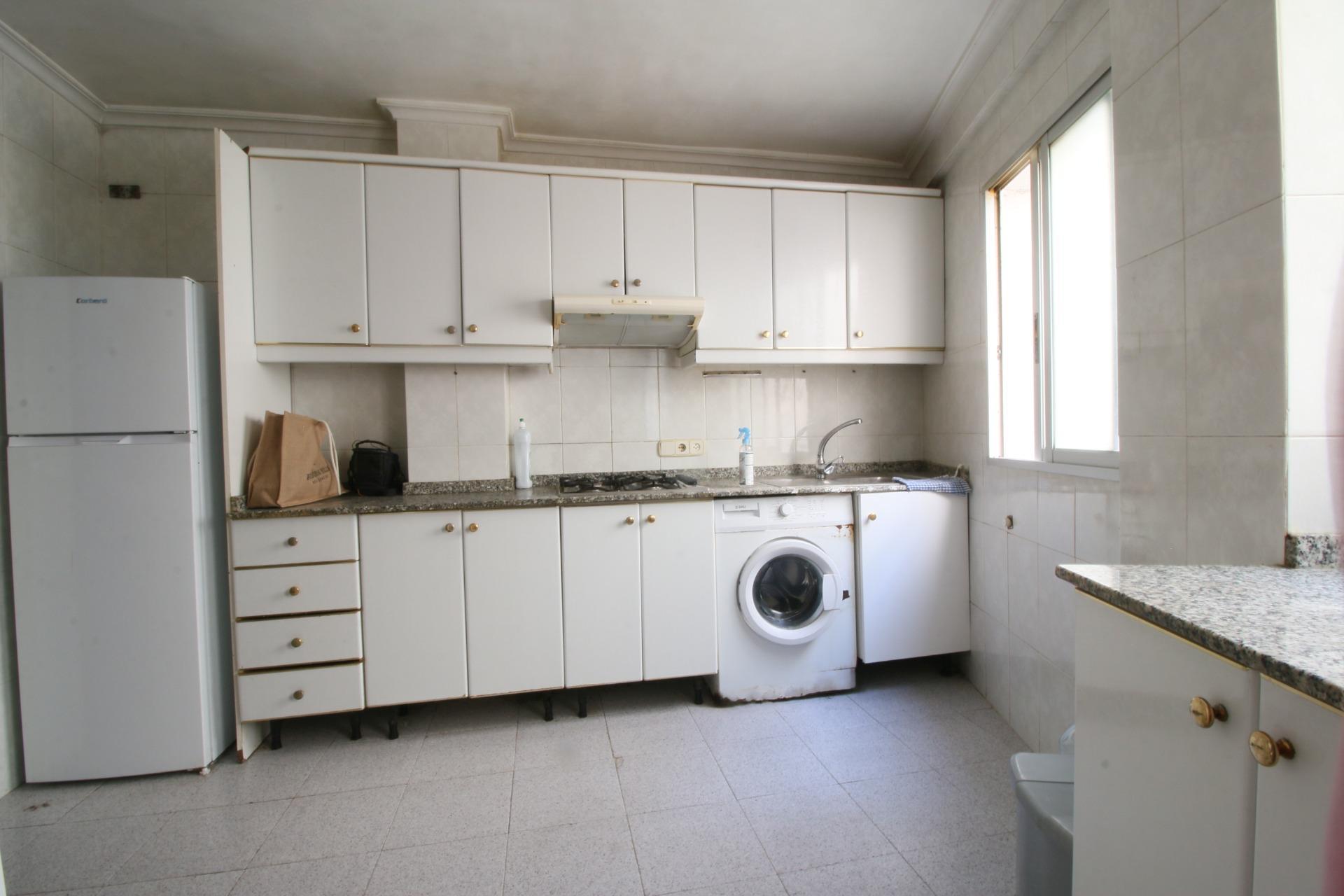Apartment in Alicante — image 7