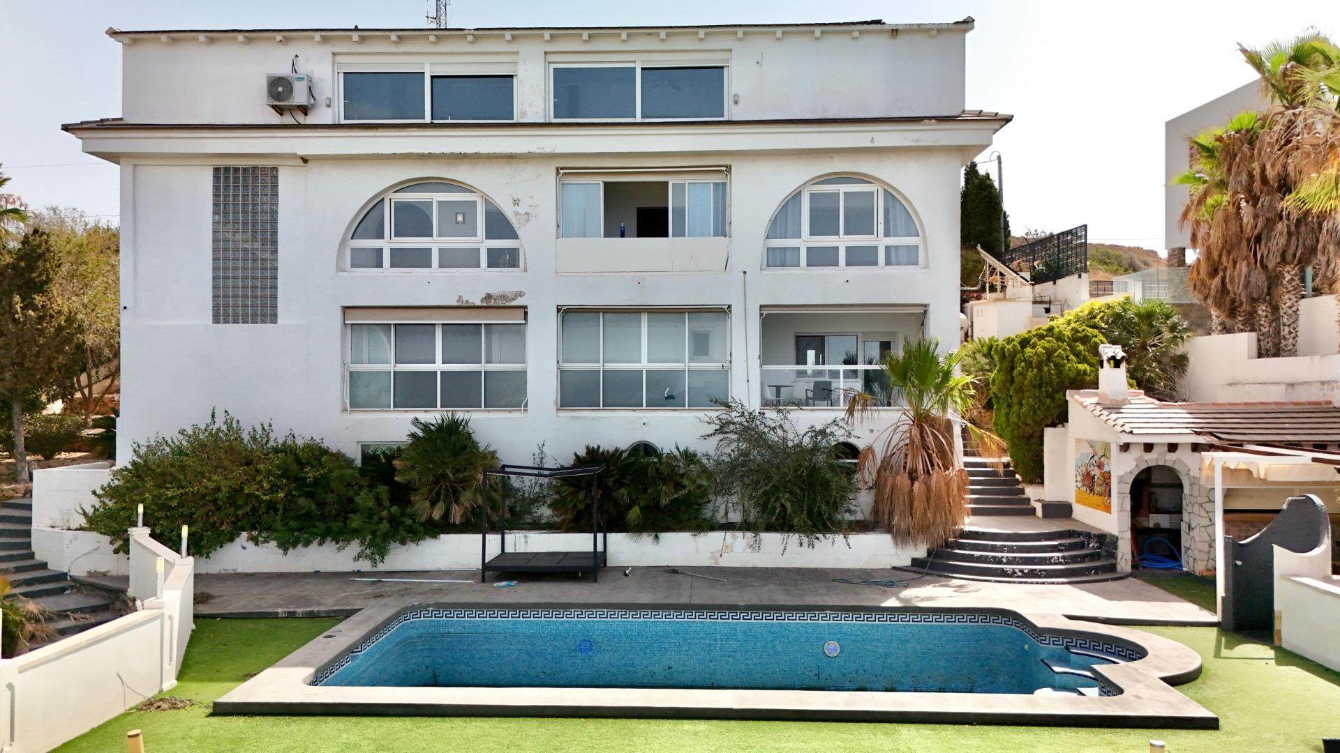 Villa in Benidorm — image 4