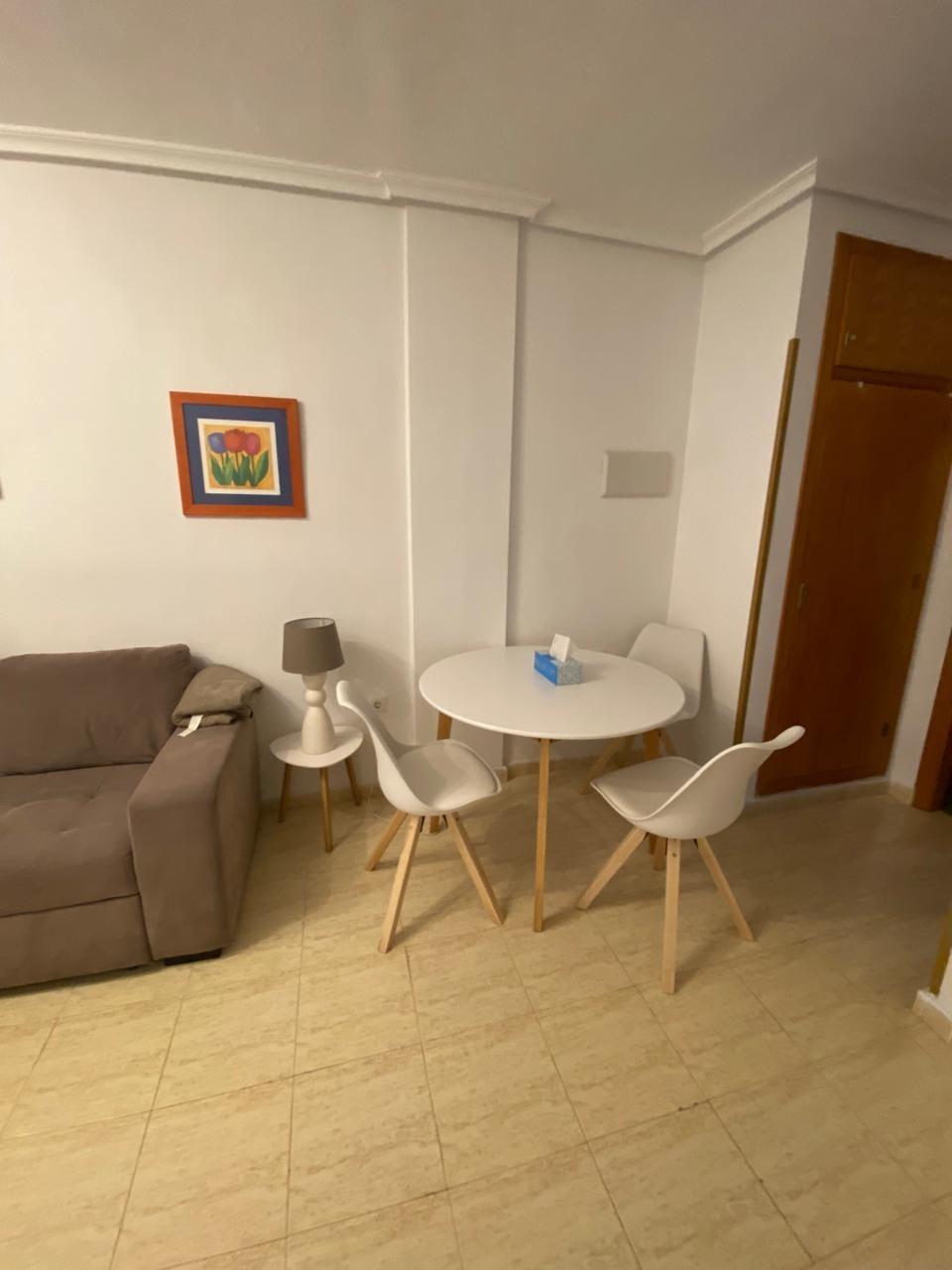 Apartment in Torrevieja — image 6