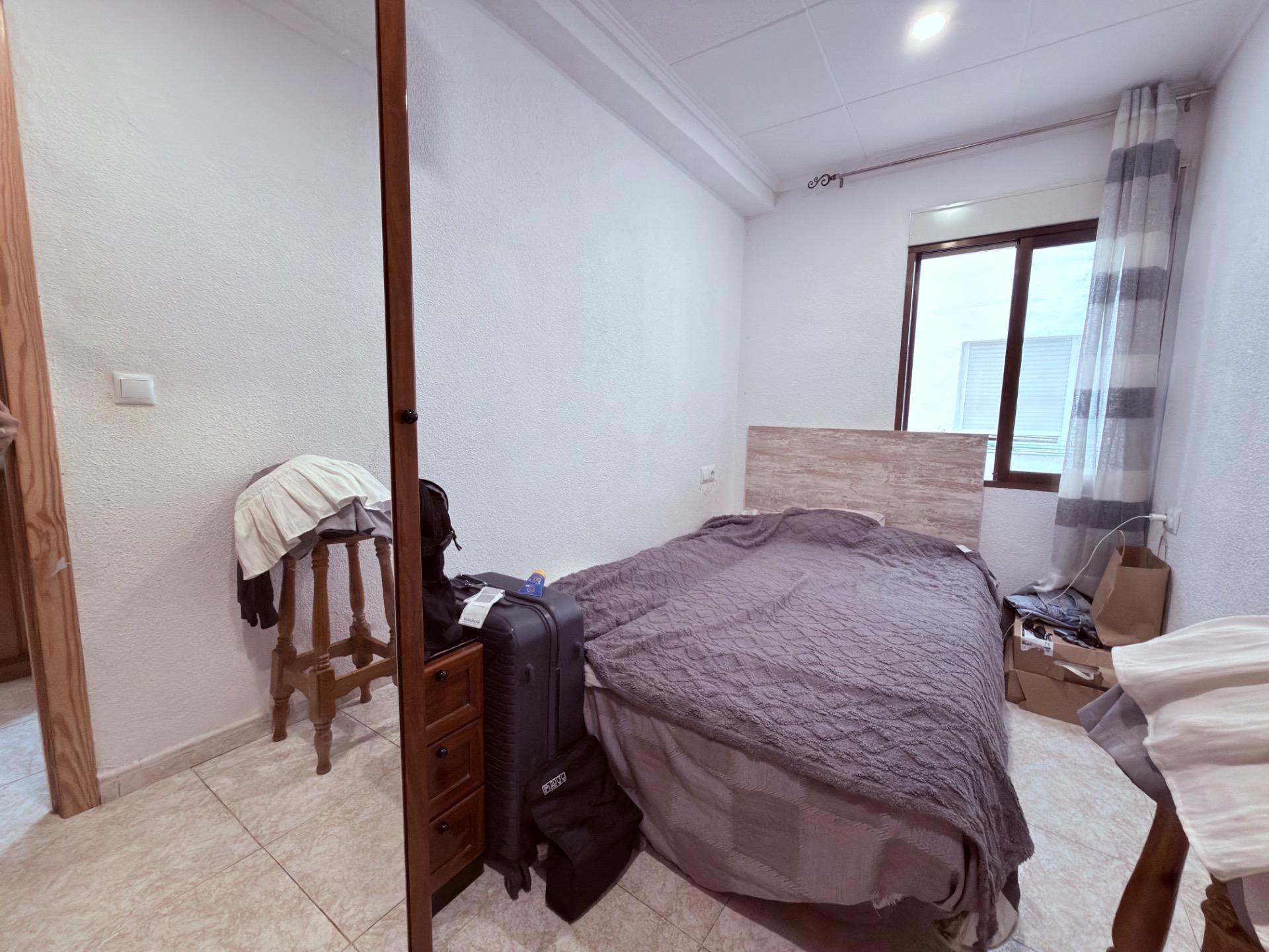 Apartment in Alicante — image 3