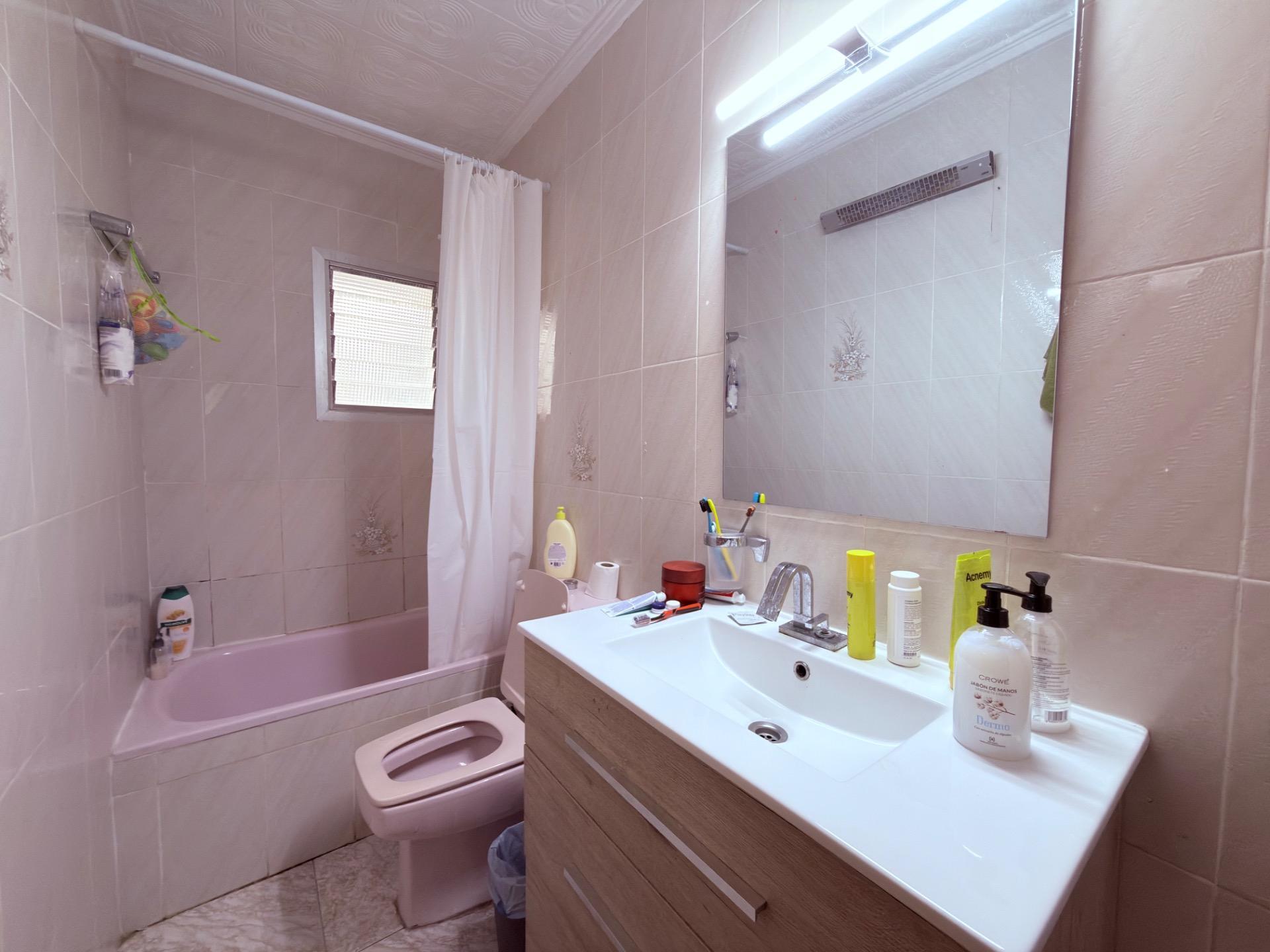 Apartment in Alicante — image 4
