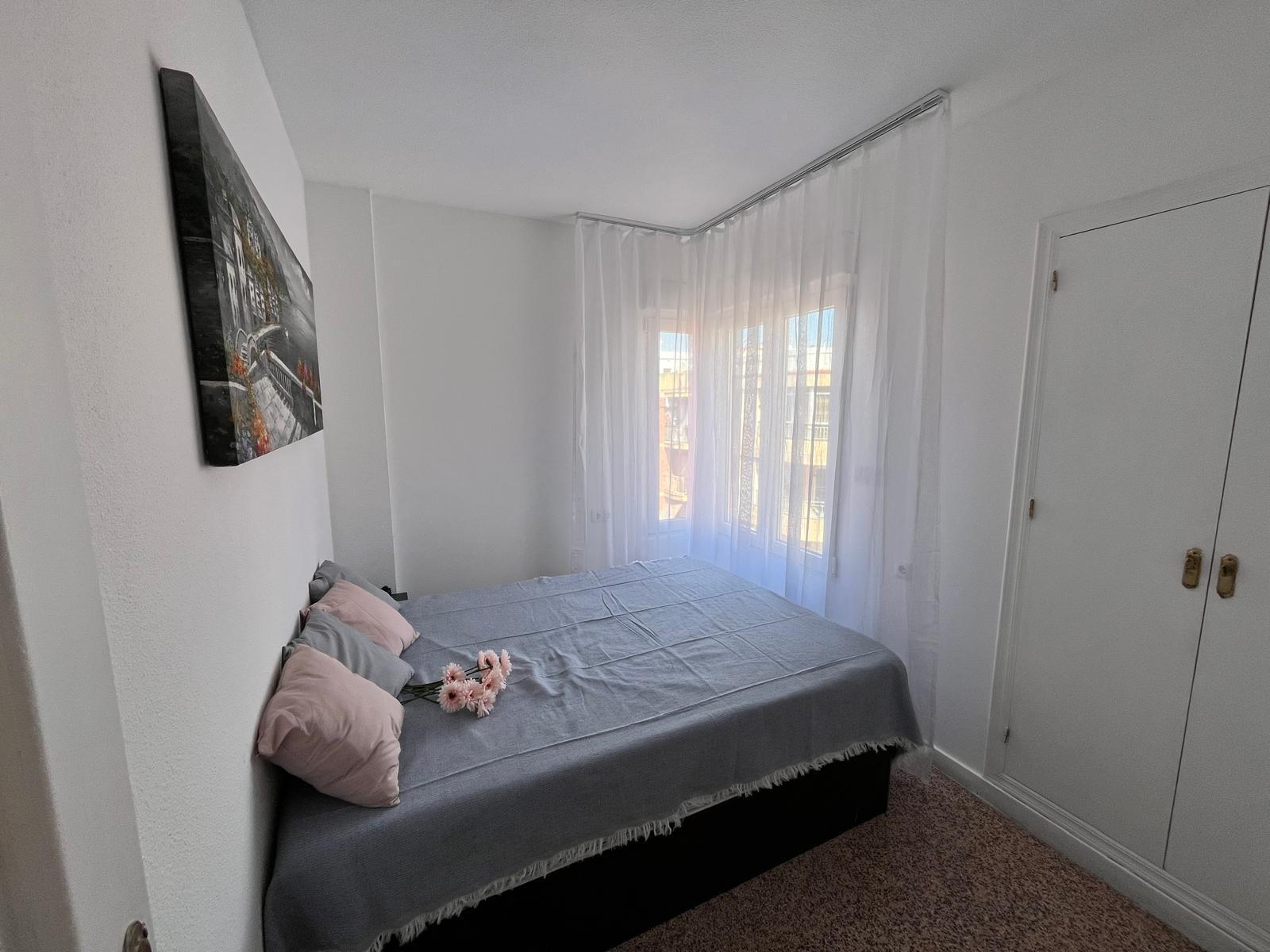 Apartment in Torrevieja — image 2