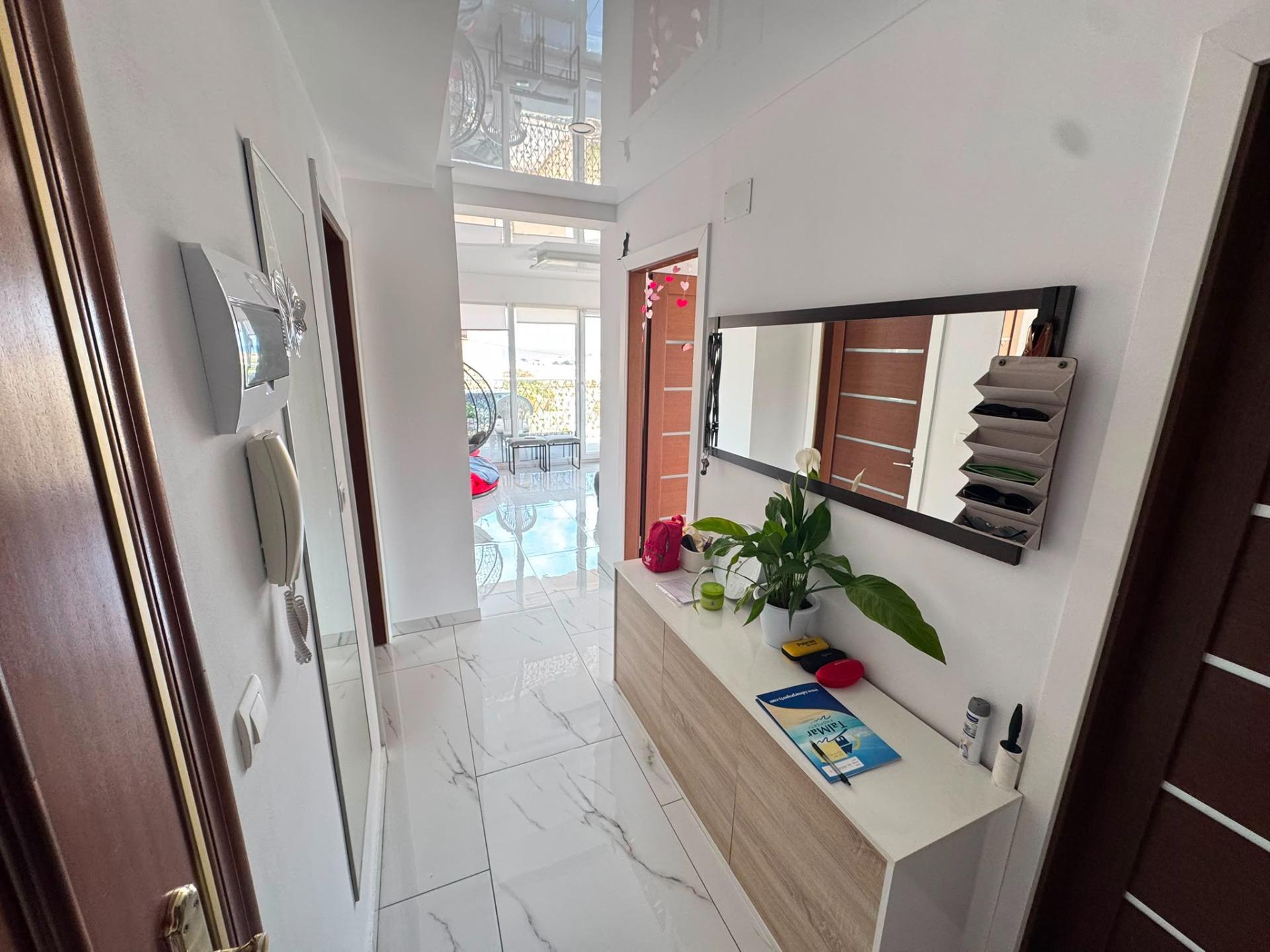 Apartment in Torrevieja — image 2