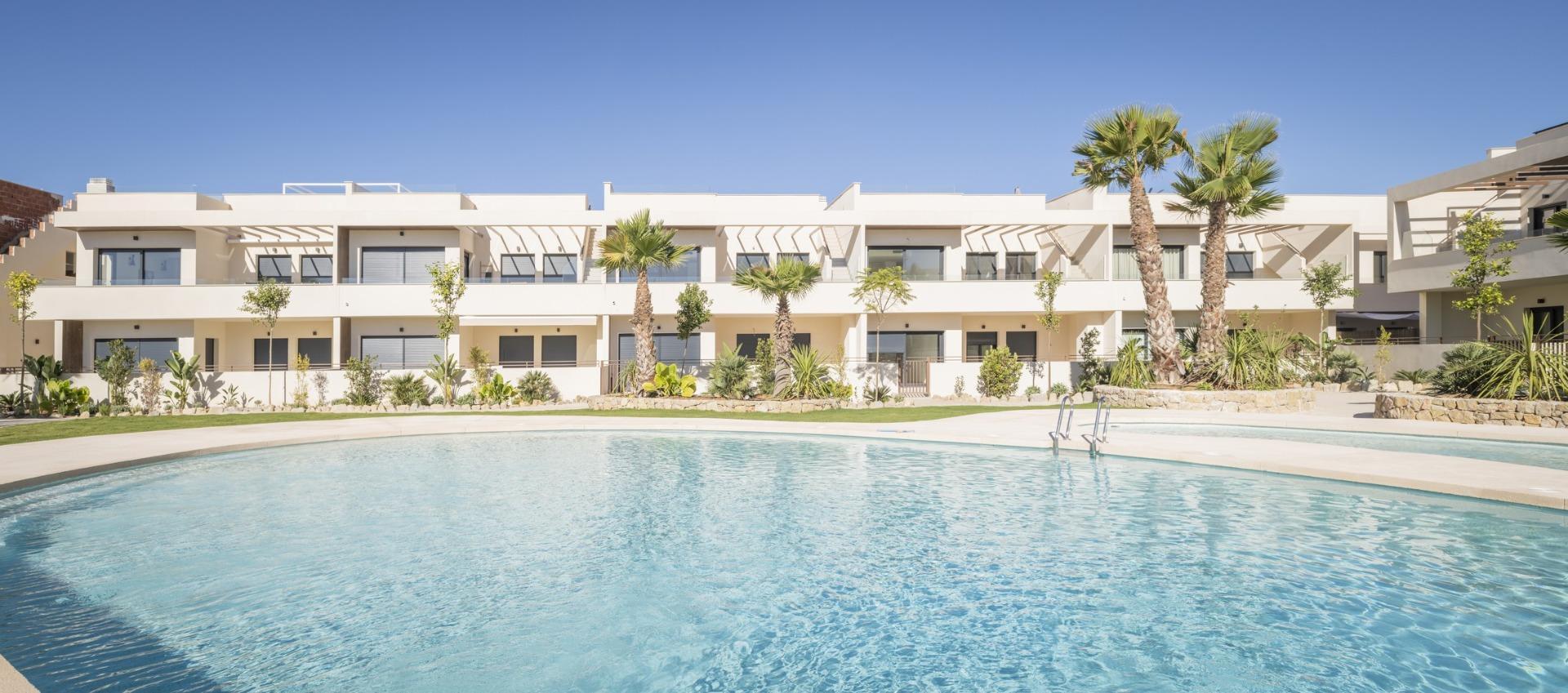 Apartment in Torrevieja — image 1