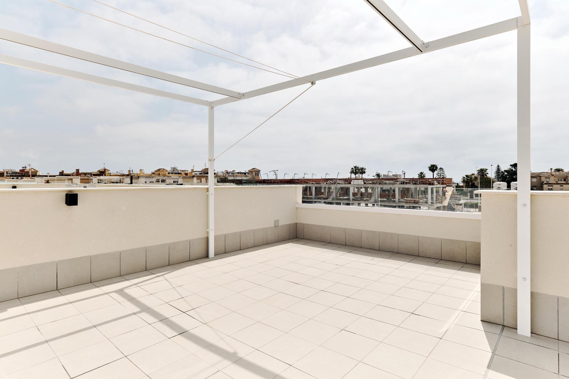 Apartment in Torrevieja — image 4