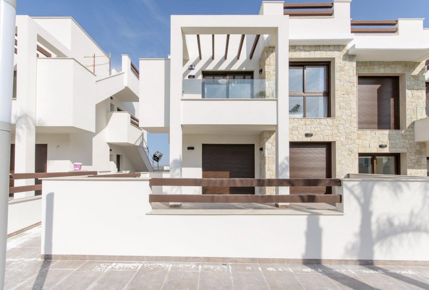 NEW BUILD RESIDENTIAL OF BUNGALOW APARTMENTS IN LOS BALCONES, TORREVIEJA — image 1