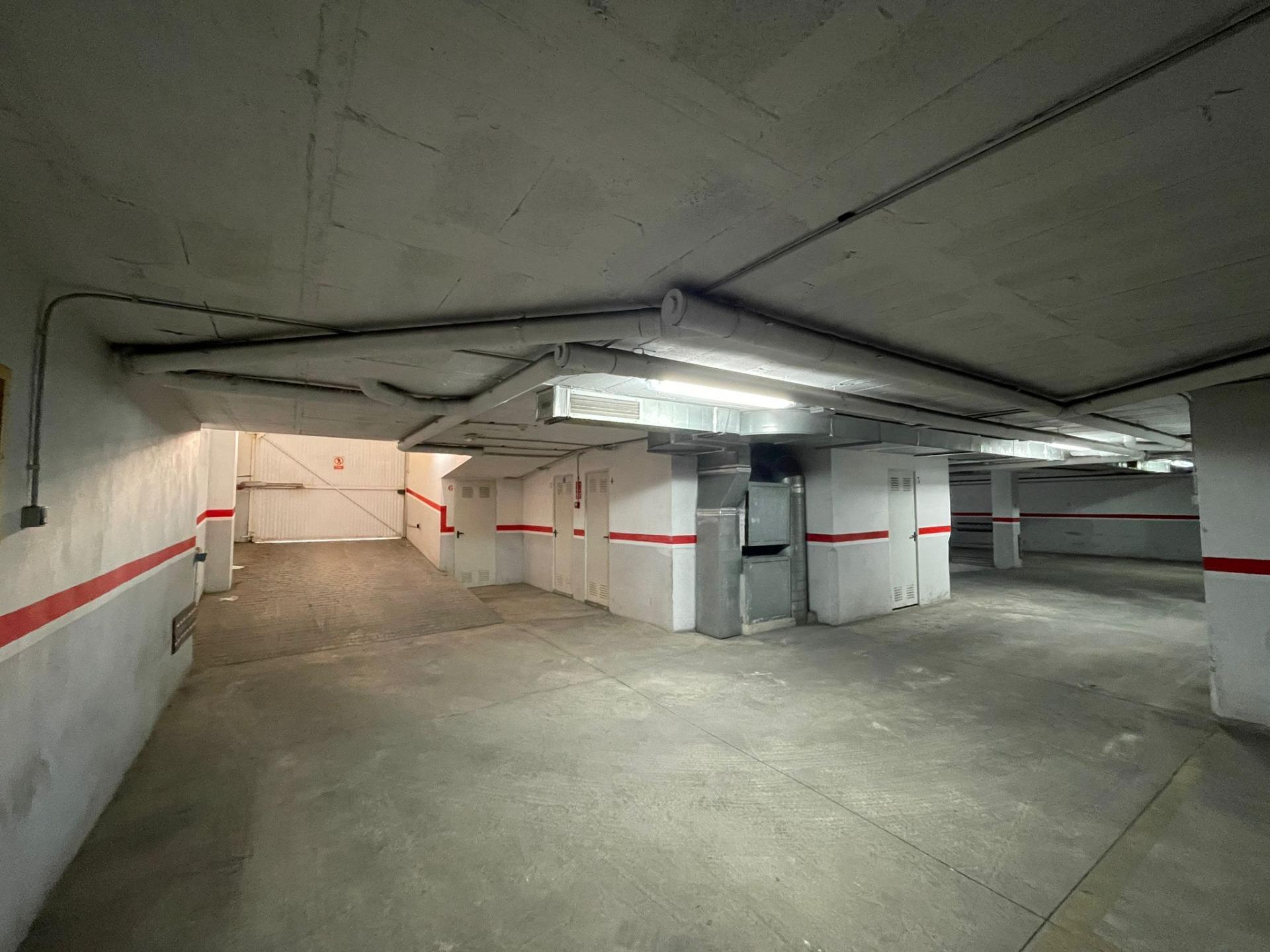 Parking in Torrevieja (Playa Del Cura) — image 4