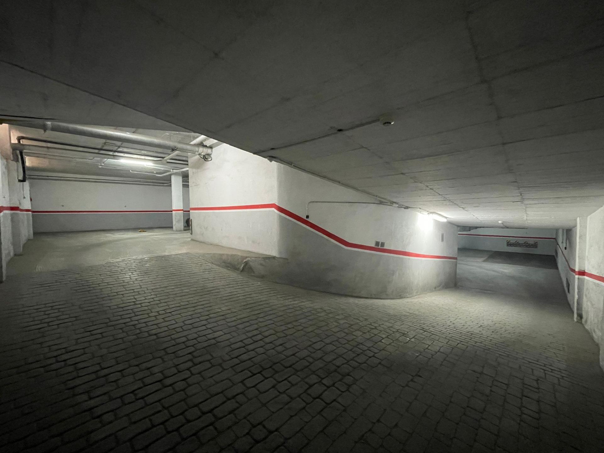 Parking in Torrevieja (Playa Del Cura) — image 5
