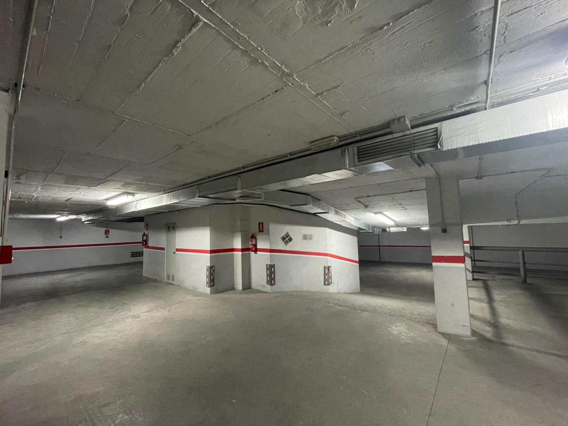 Parking in Torrevieja (Playa Del Cura) — image 7