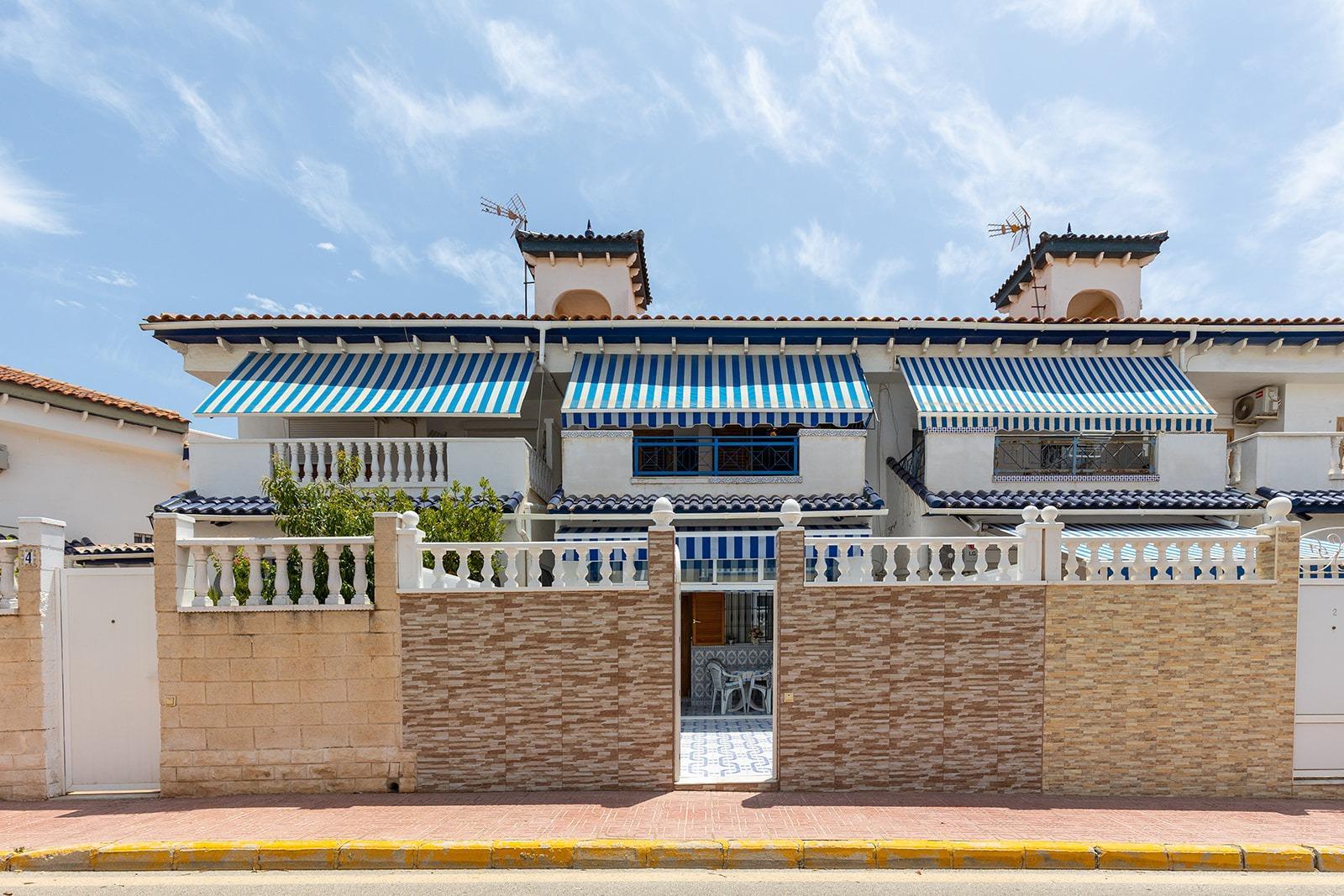 Unique opportunity in the prestigious Parquemar Urbanization, La Mata! — image 1