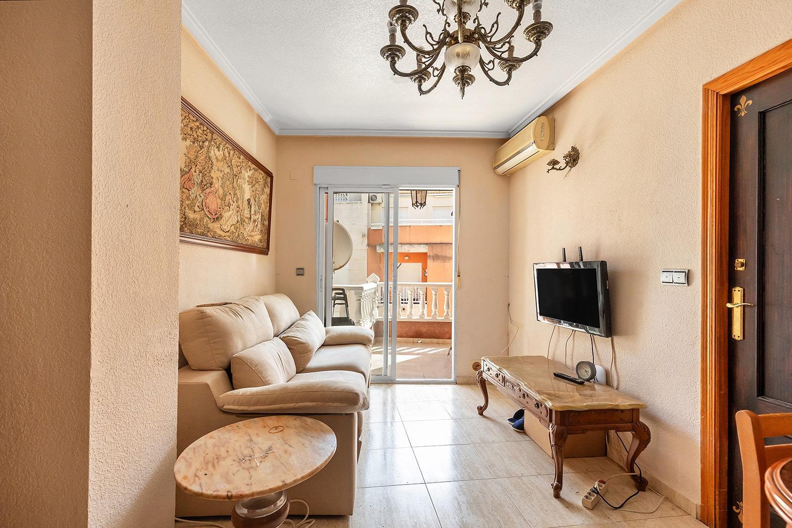 Apartment in Torrevieja (Estacion De Autobuses) — image 2