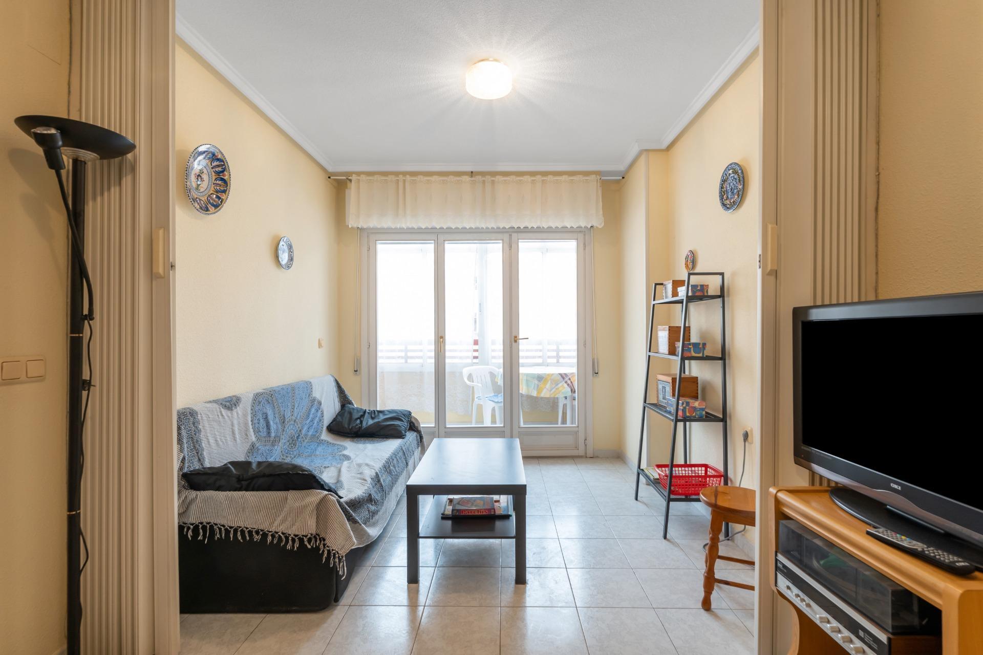 Apartment in Torrevieja (Centro) — image 2