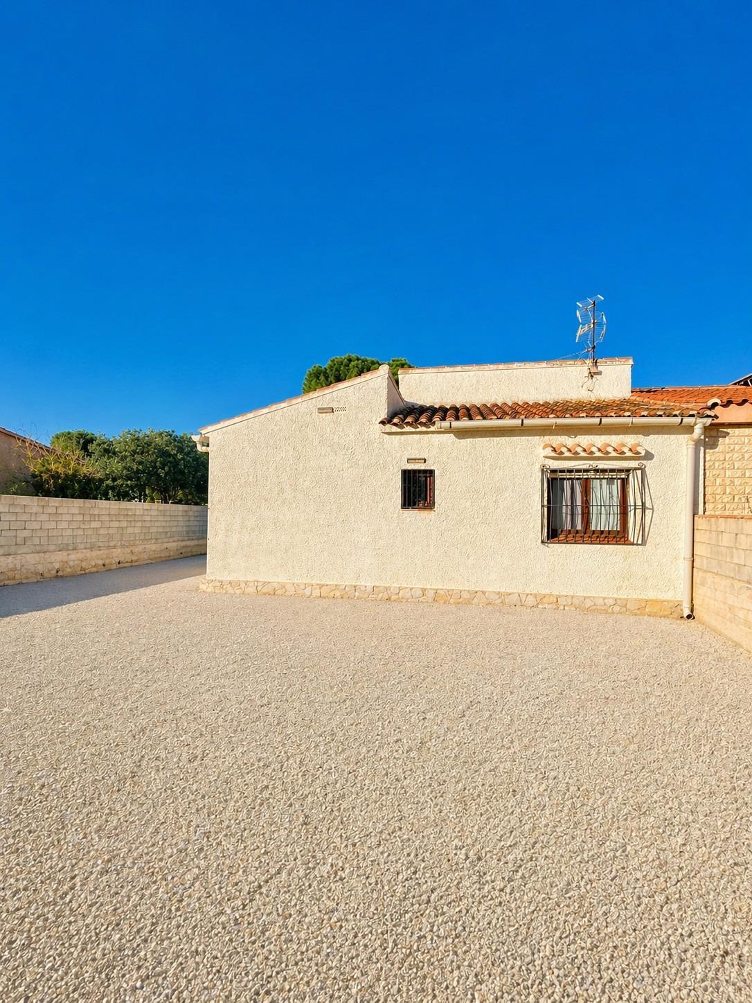 Villa in Torrevieja (Aguas Nuevas) — image 7