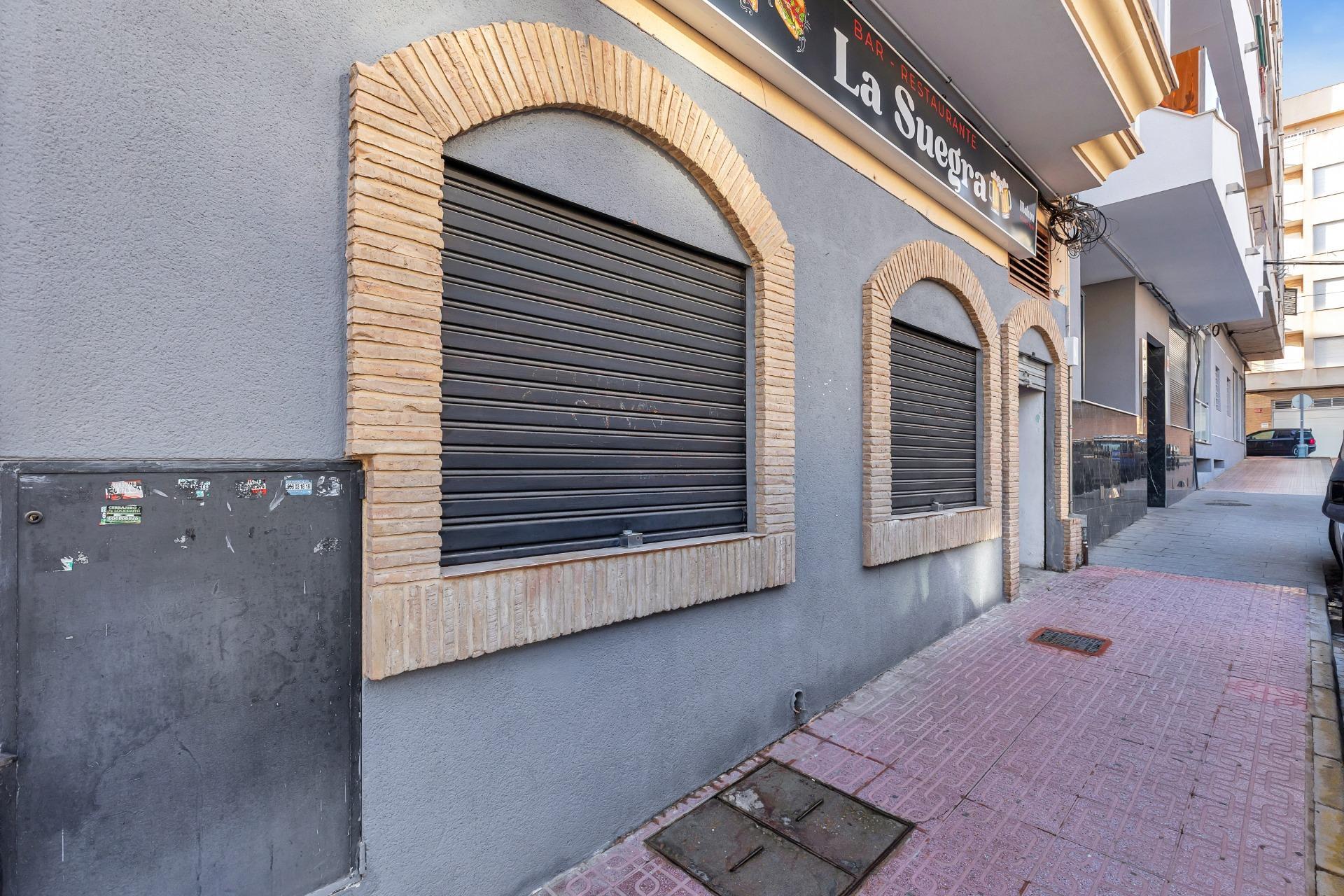 Business-Premise in Torrevieja (Estacion De Autobuses) — image 2