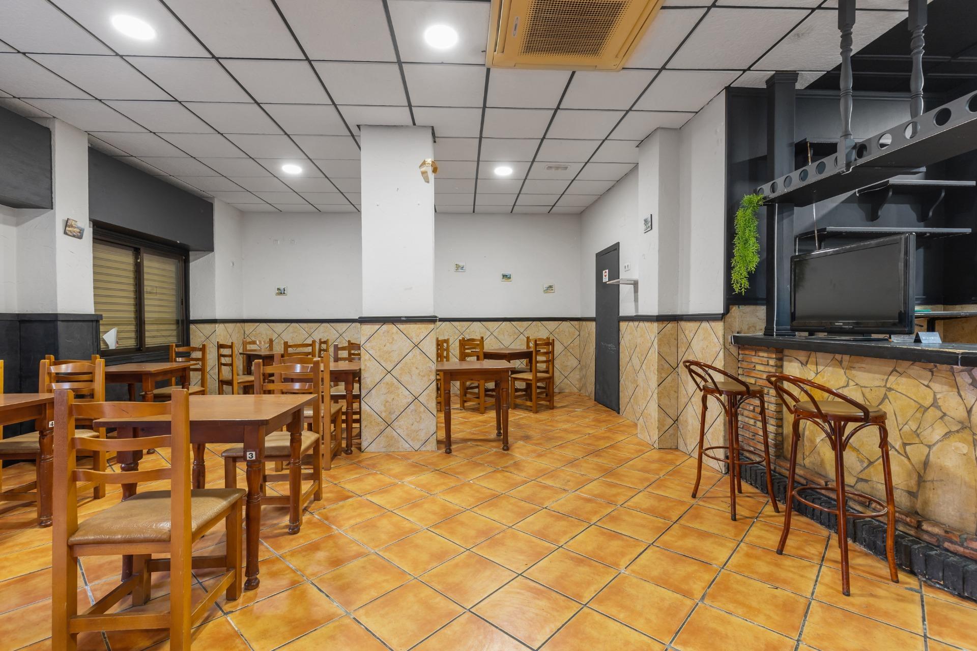 Business-Premise in Torrevieja (Estacion De Autobuses) — image 5