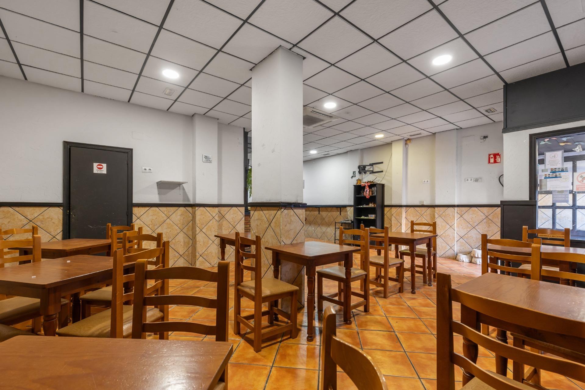 Business-Premise in Torrevieja (Estacion De Autobuses) — image 7