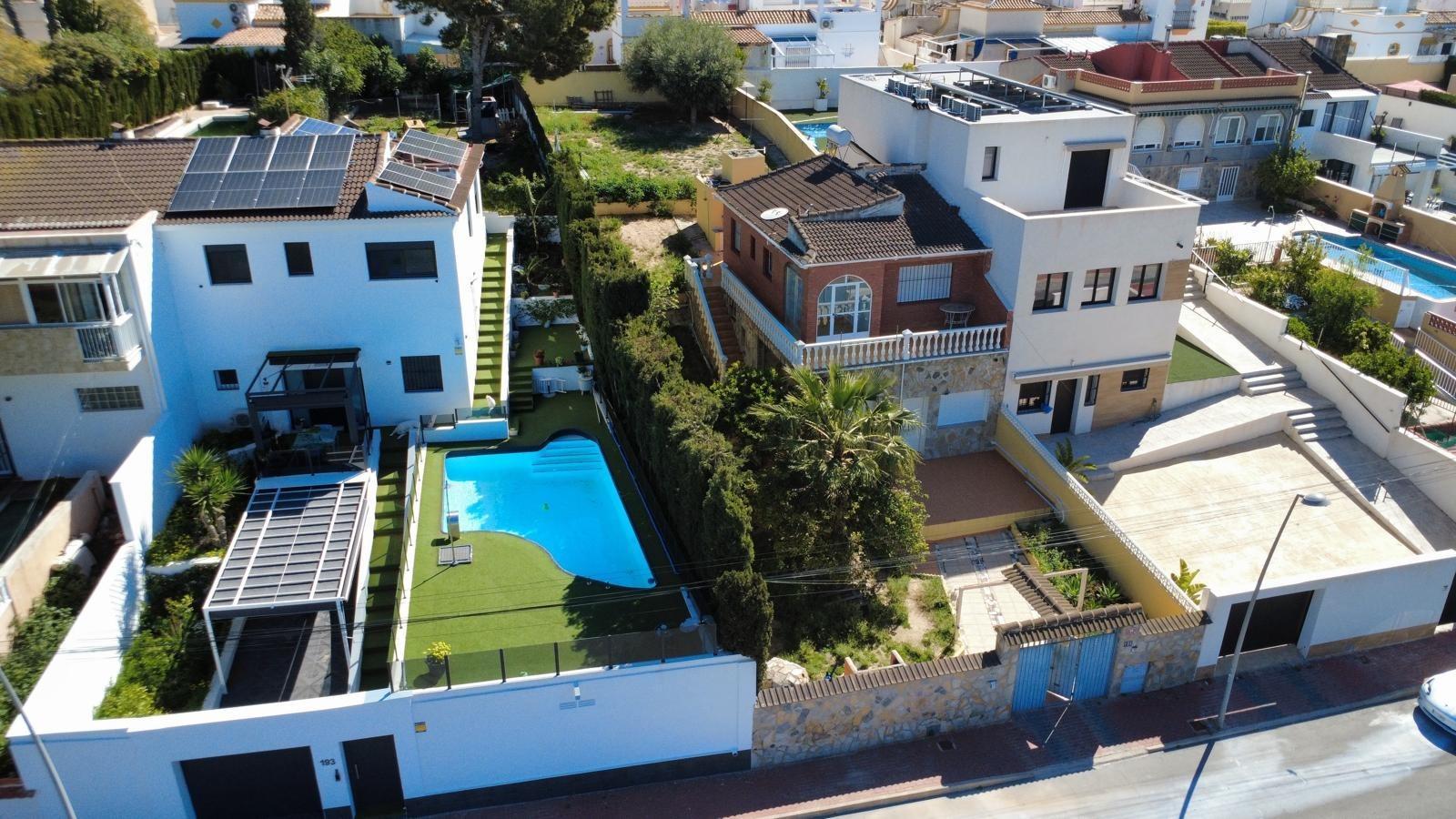 Villa in Torrevieja (Los Balcones) — image 5